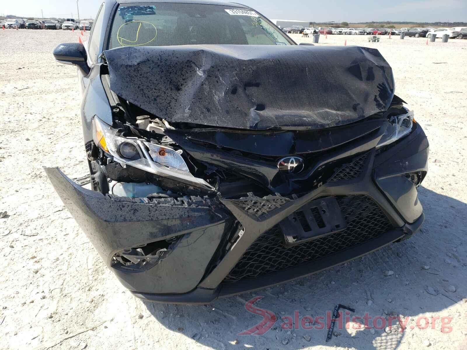 4T1B11HK4JU567030 2018 TOYOTA CAMRY