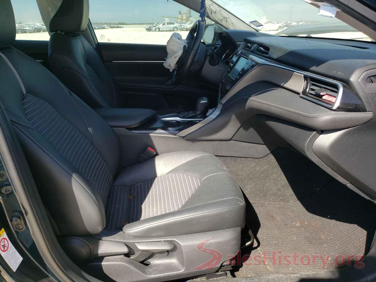 4T1B11HK4JU567030 2018 TOYOTA CAMRY