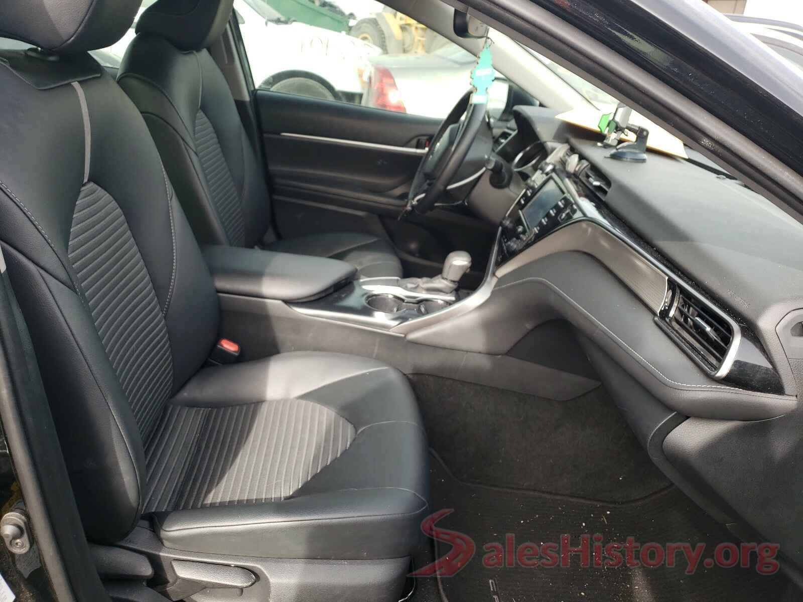 4T1B11HK8KU682375 2019 TOYOTA CAMRY