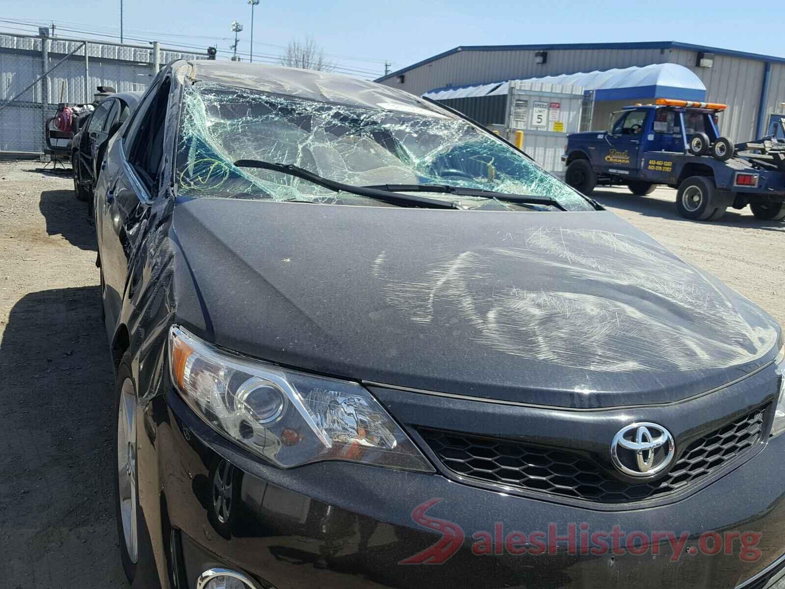 4T1BF1FK3EU827881 2014 TOYOTA CAMRY