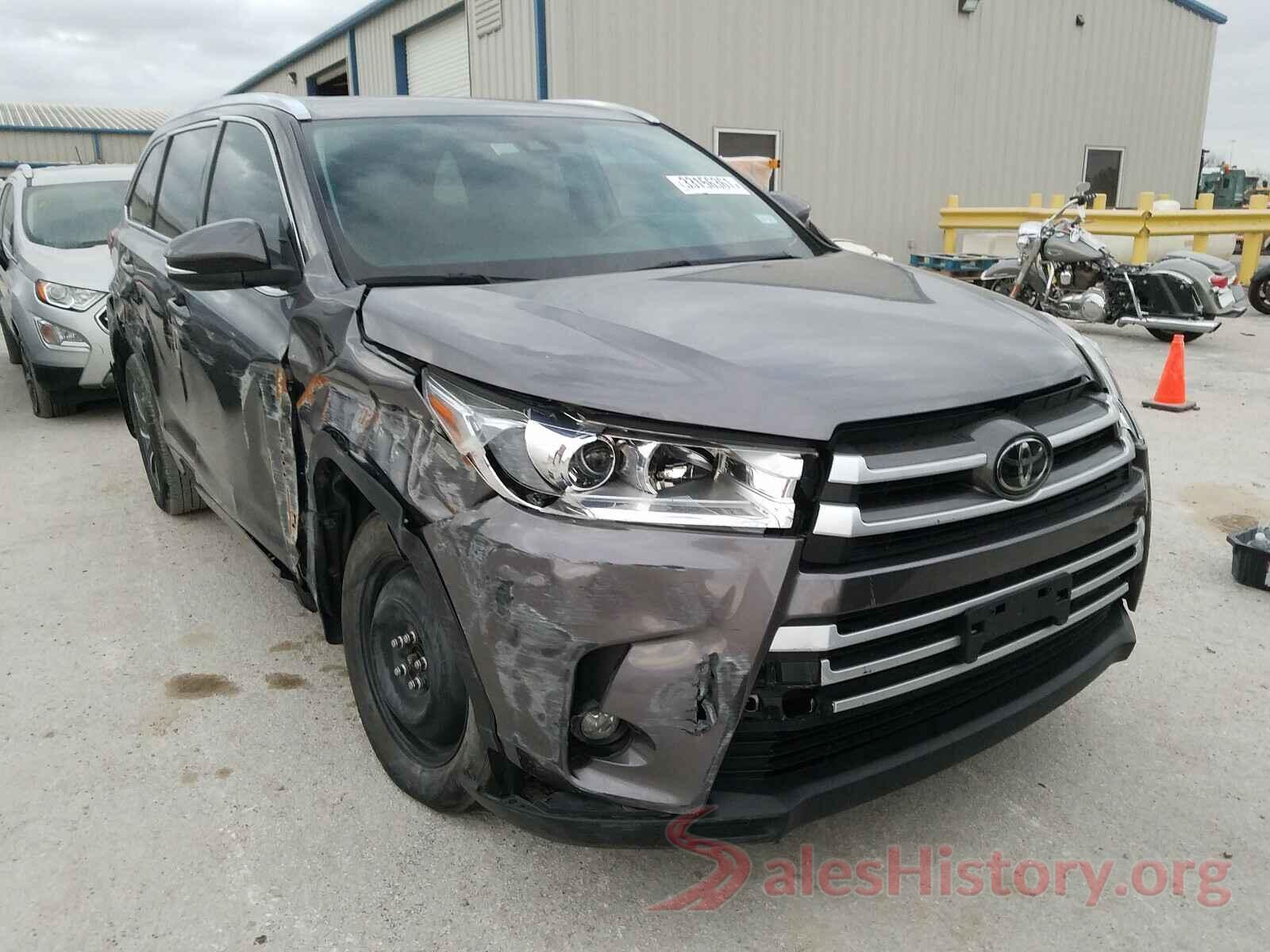 5TDKZRFH2JS533403 2018 TOYOTA HIGHLANDER