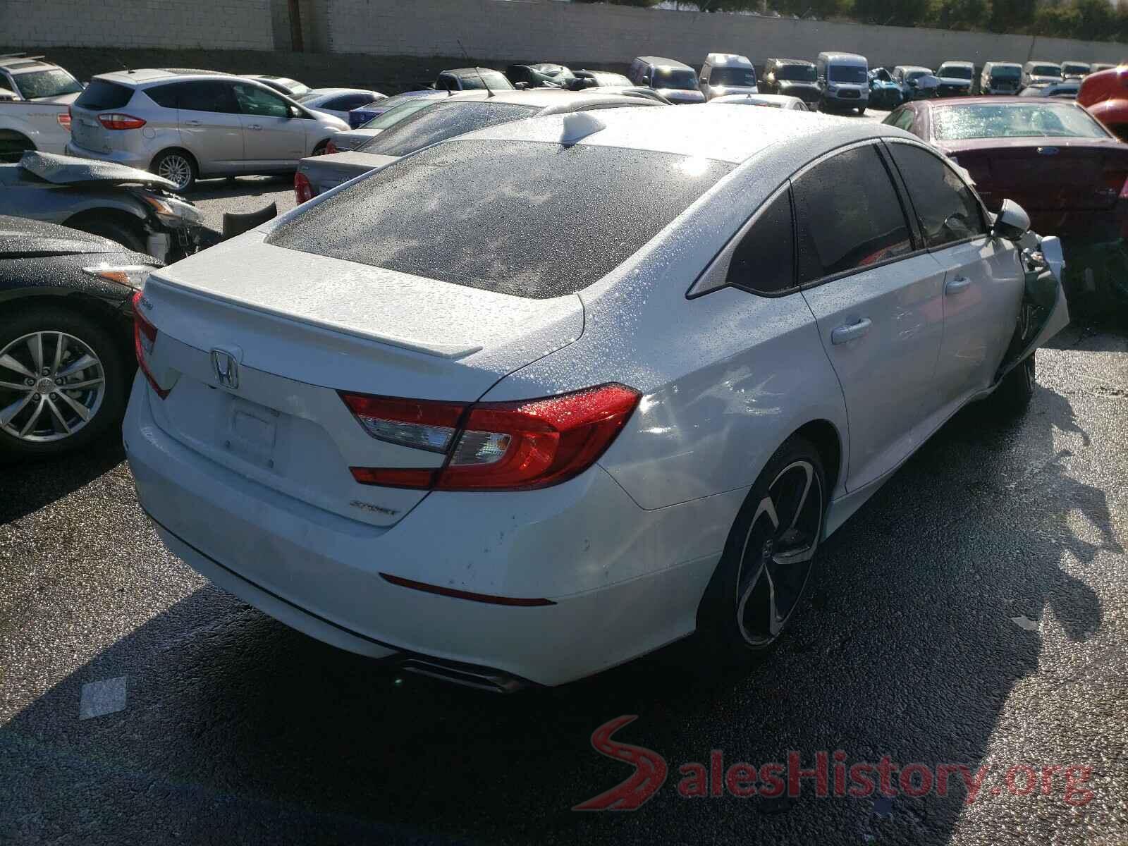 1HGCV1F36JA226983 2018 HONDA ACCORD