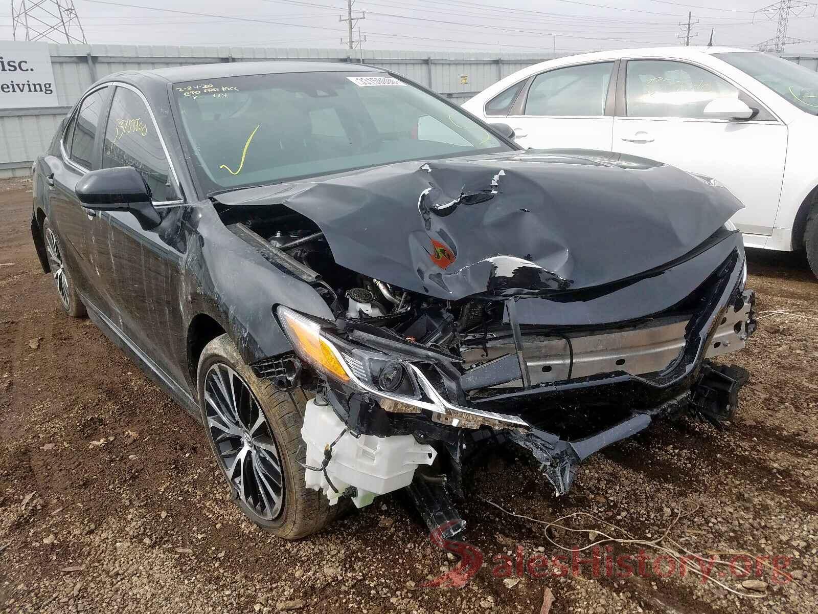 4T1B11HK1JU664119 2018 TOYOTA CAMRY