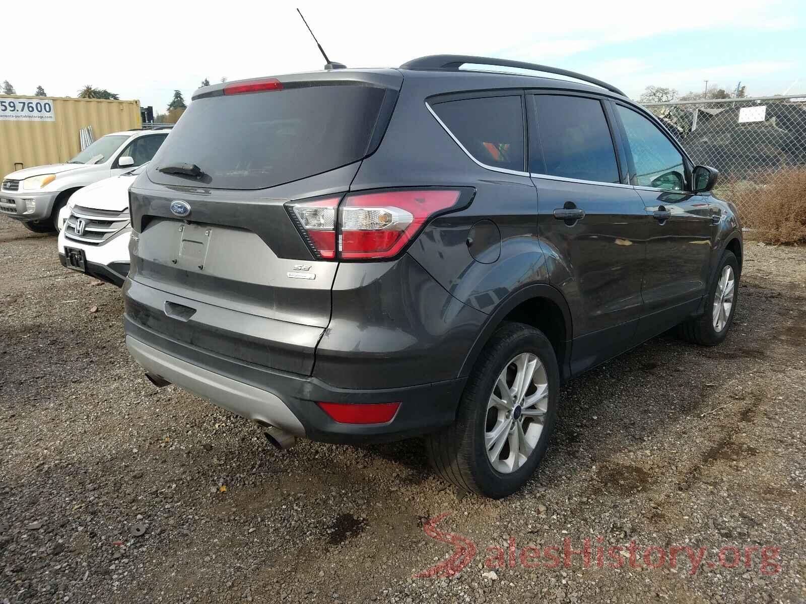 1FMCU0GD4JUA12121 2018 FORD ESCAPE