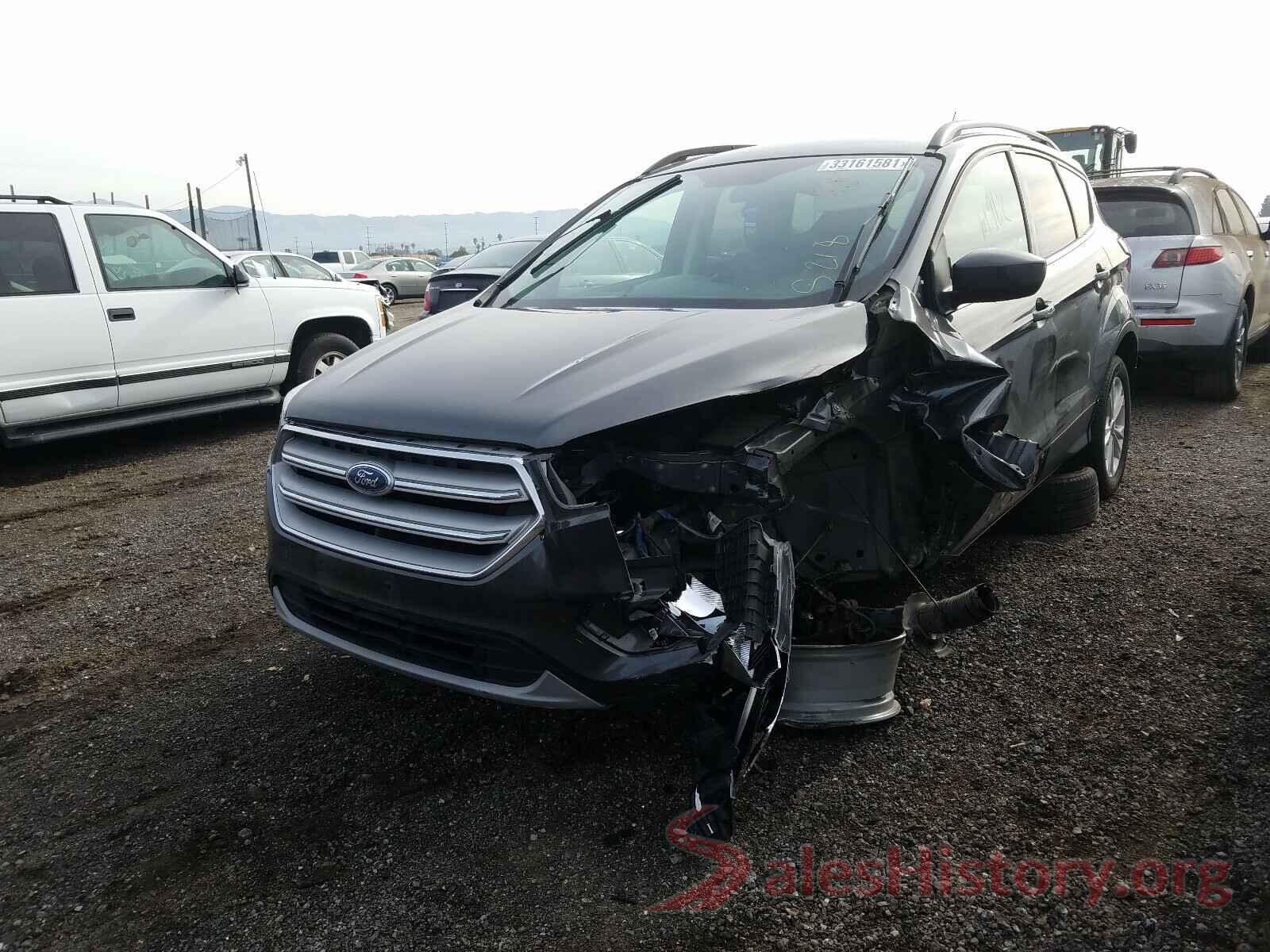 1FMCU0GD4JUA12121 2018 FORD ESCAPE