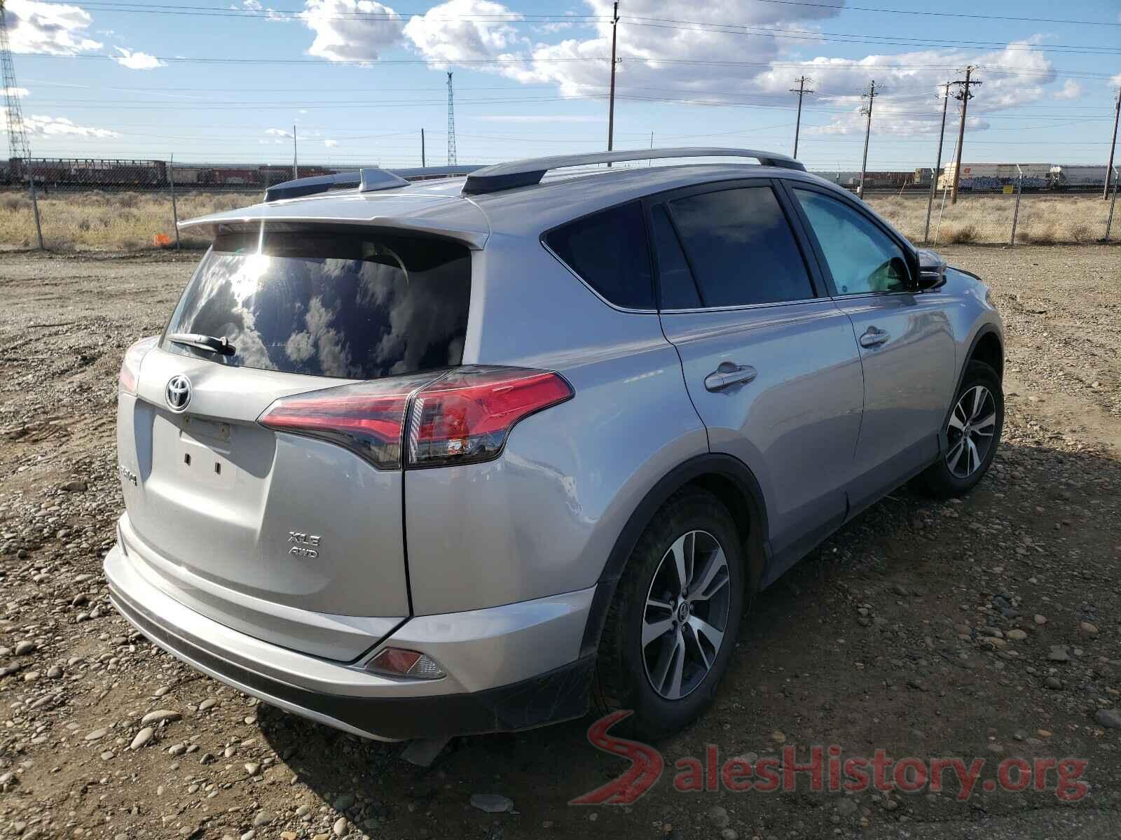 2T3RFREV3JW727354 2018 TOYOTA RAV4