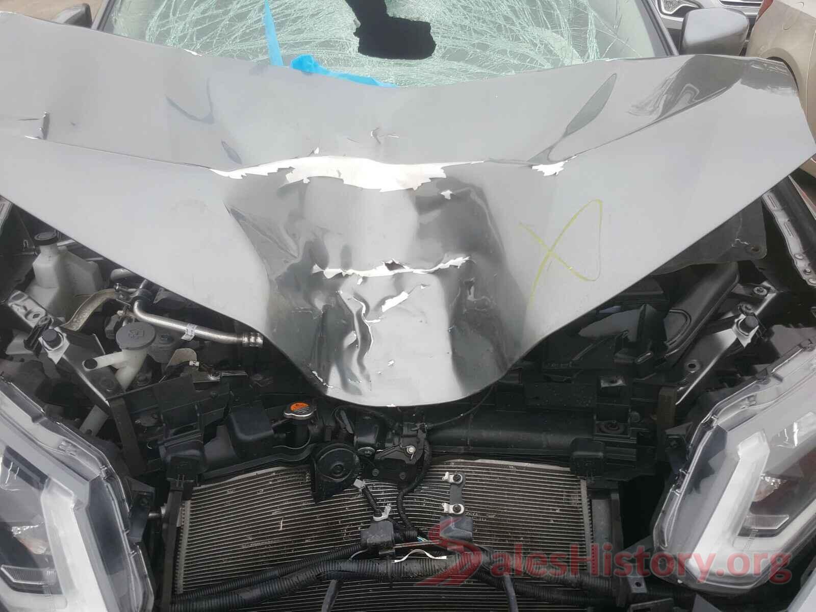 KNMAT2MVXJP542454 2018 NISSAN ROGUE