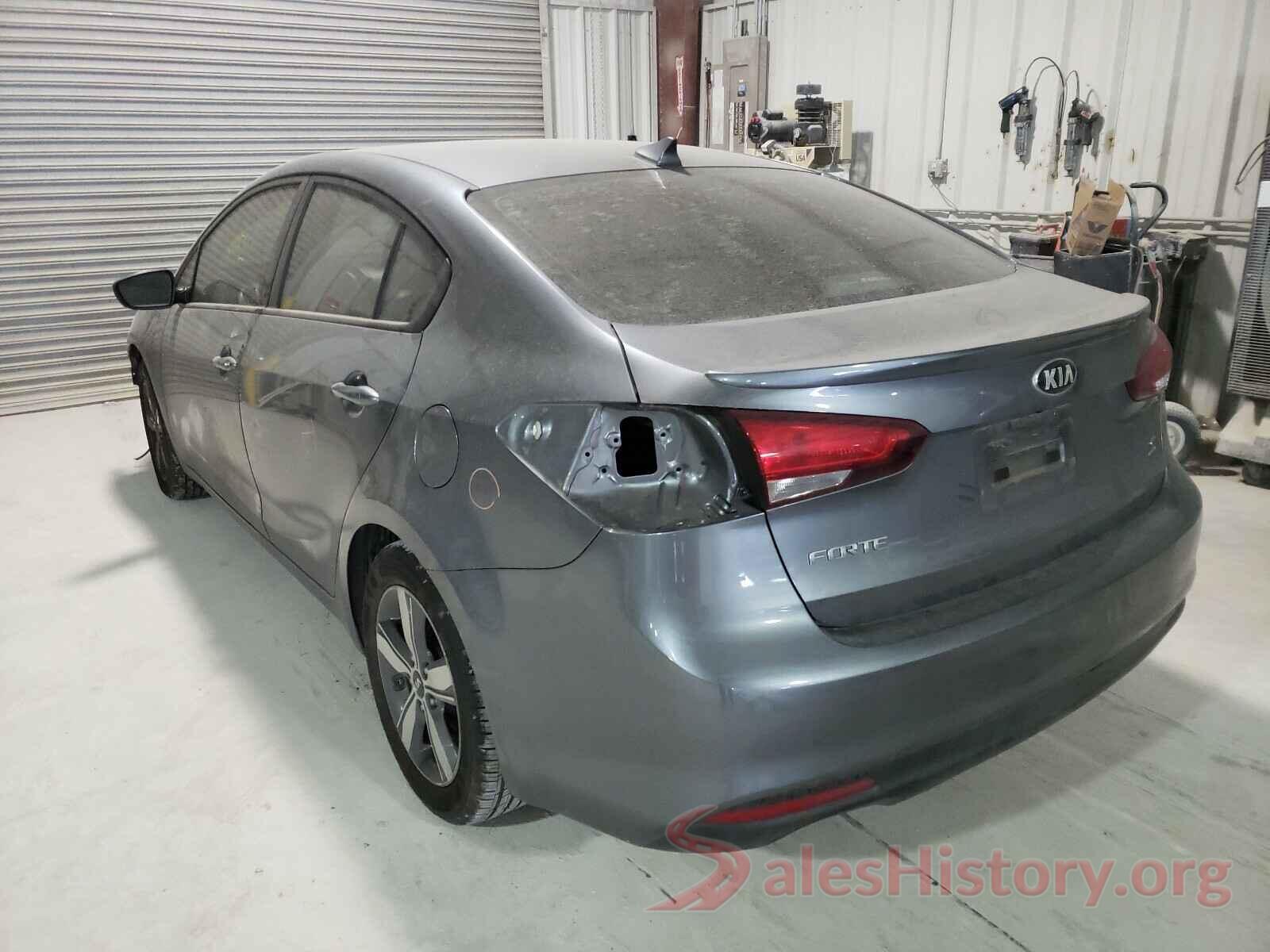 3KPFL4A70JE176978 2018 KIA FORTE