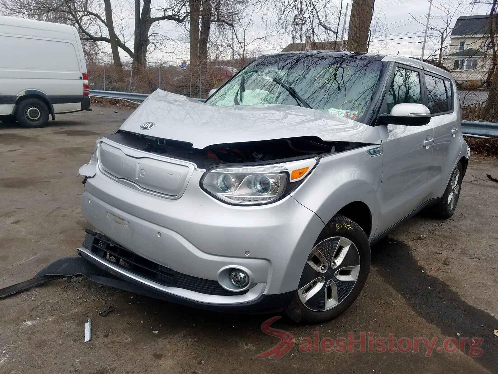 KNDJX3AE8H7024724 2017 KIA SOUL