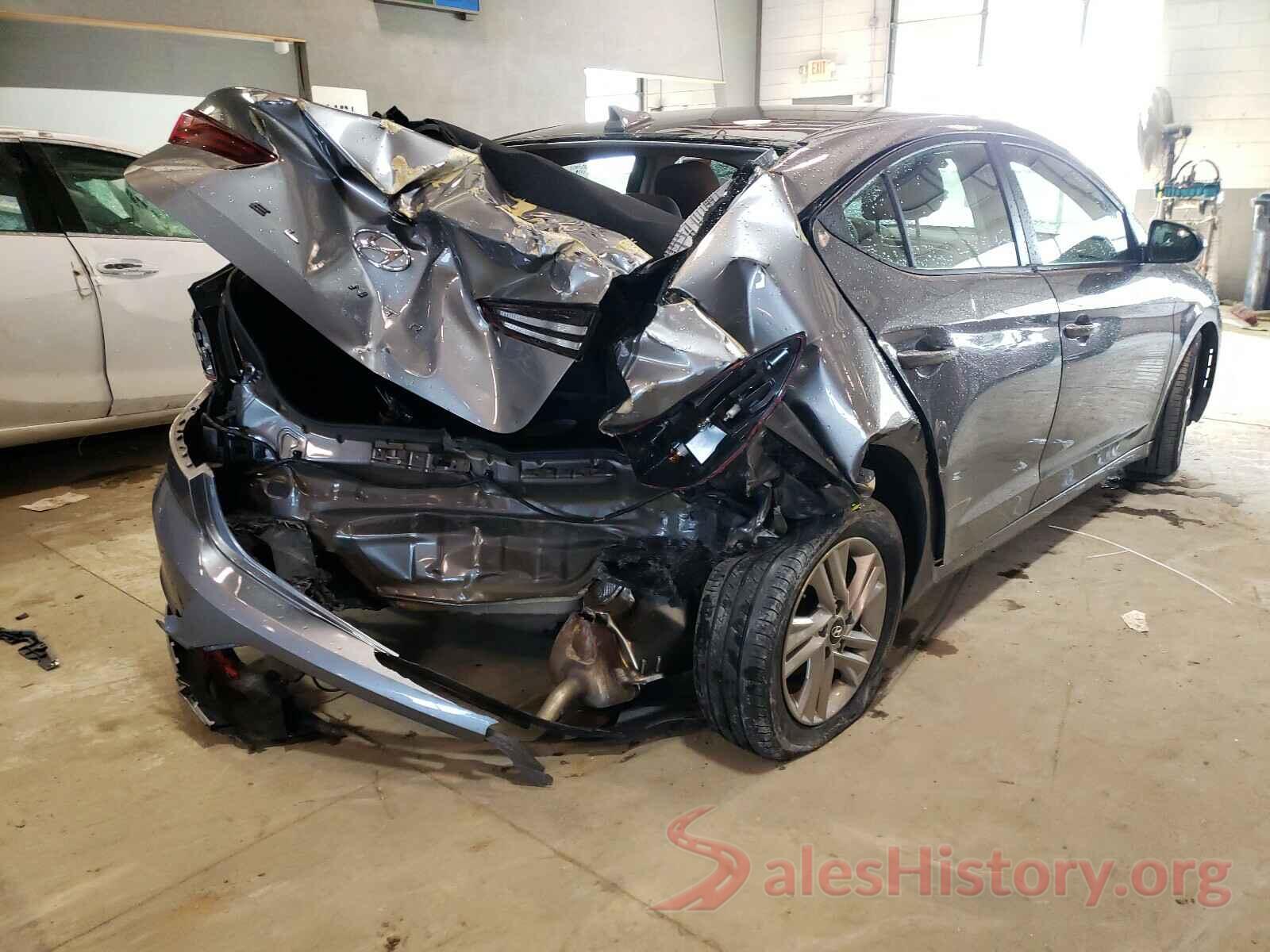 5NPD84LF2KH471557 2019 HYUNDAI ELANTRA