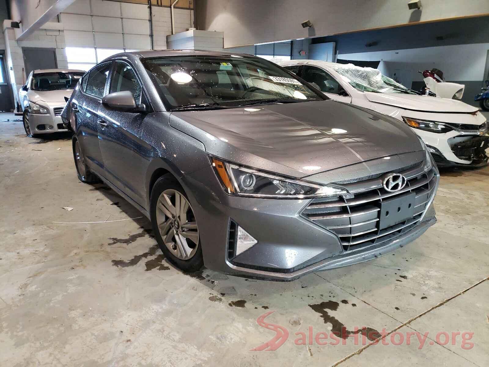 5NPD84LF2KH471557 2019 HYUNDAI ELANTRA