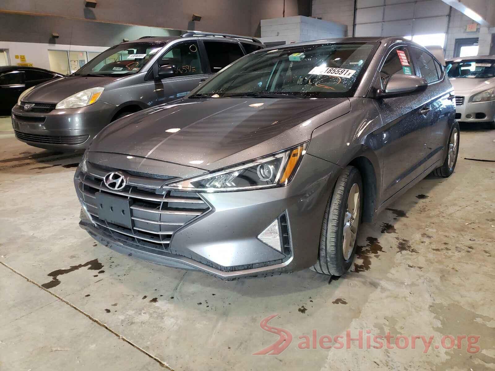 5NPD84LF2KH471557 2019 HYUNDAI ELANTRA