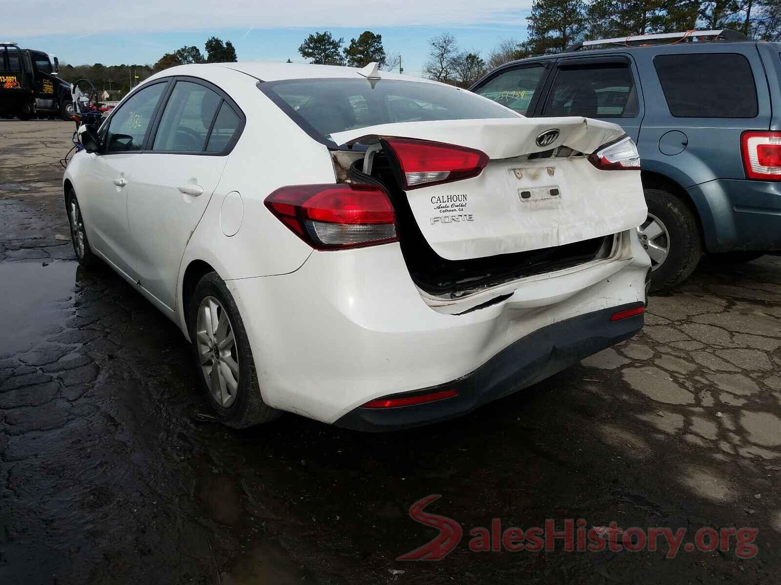 3KPFL4A70HE132358 2017 KIA FORTE