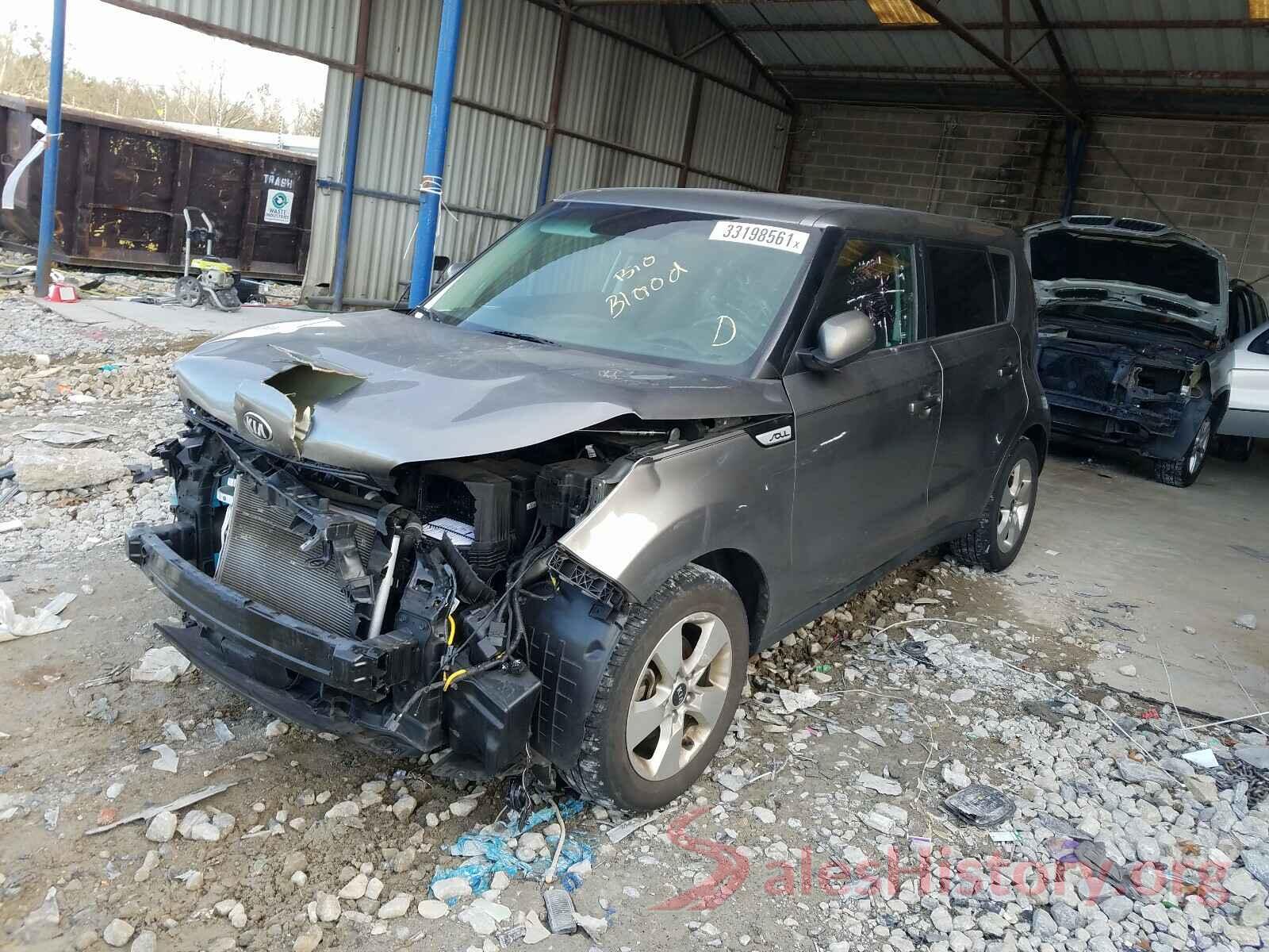 KNDJN2A2XJ7505876 2018 KIA SOUL