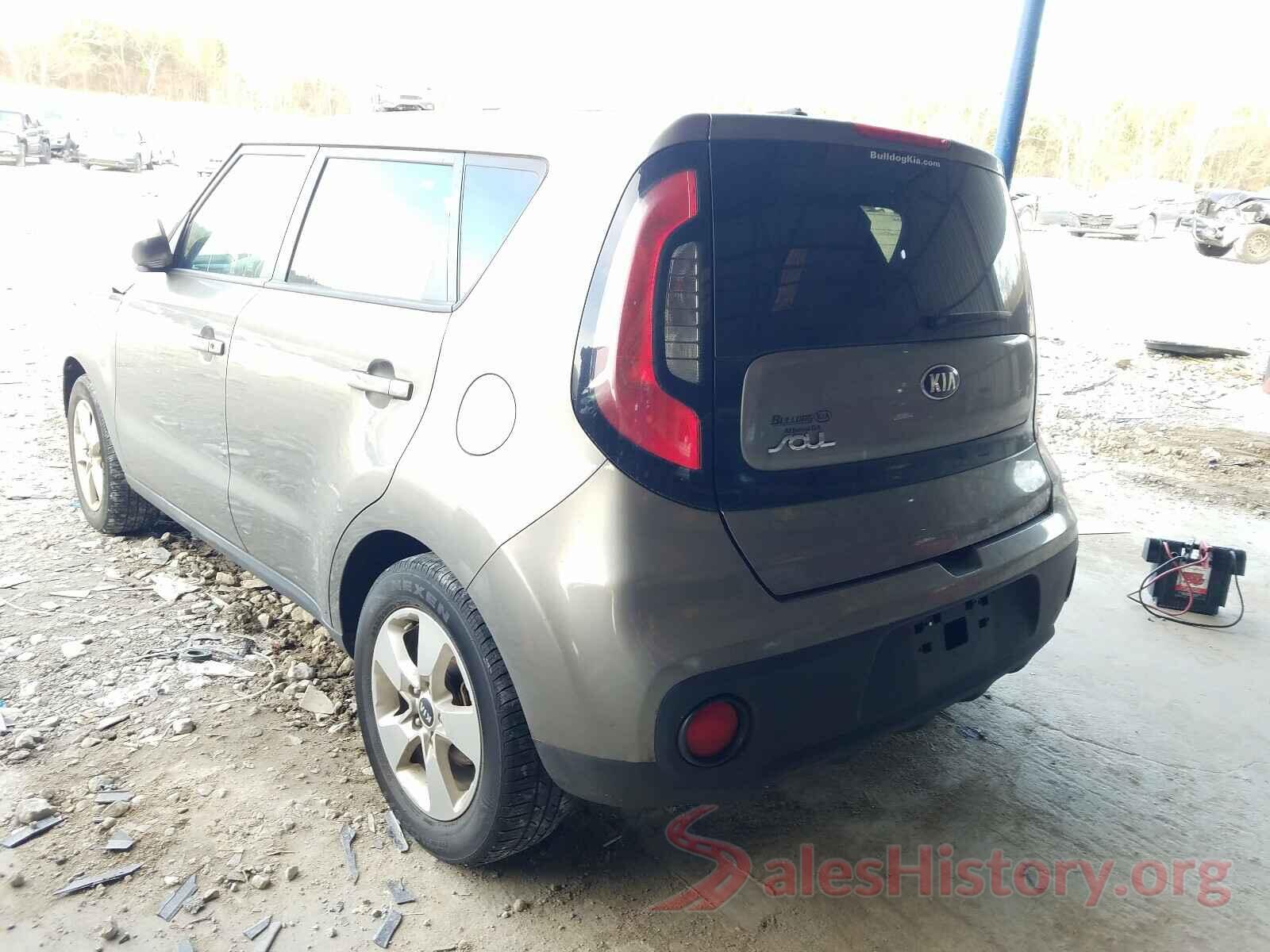 KNDJN2A2XJ7505876 2018 KIA SOUL