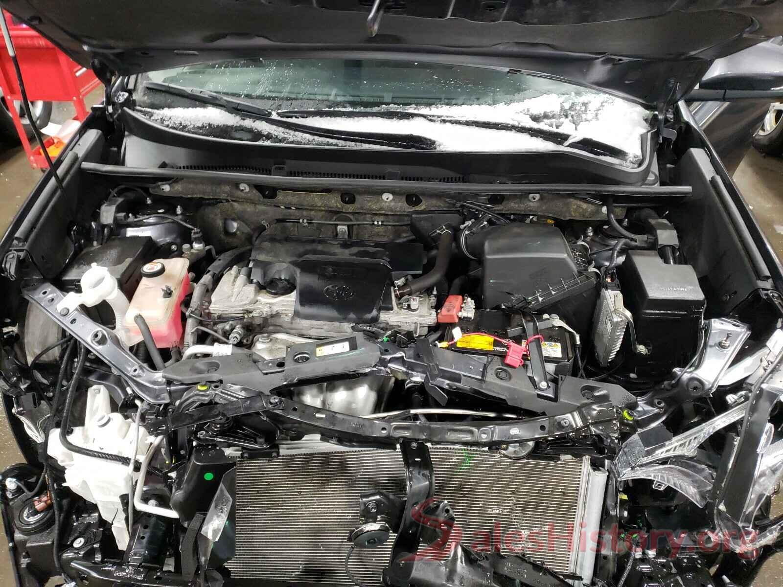 JTMRFREV1JD249609 2018 TOYOTA RAV4