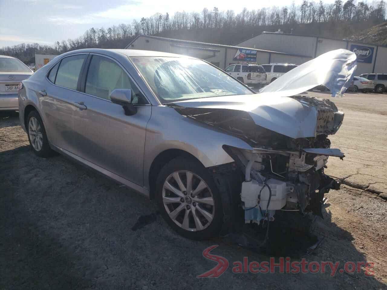 JTNB11HK6J3019262 2018 TOYOTA CAMRY