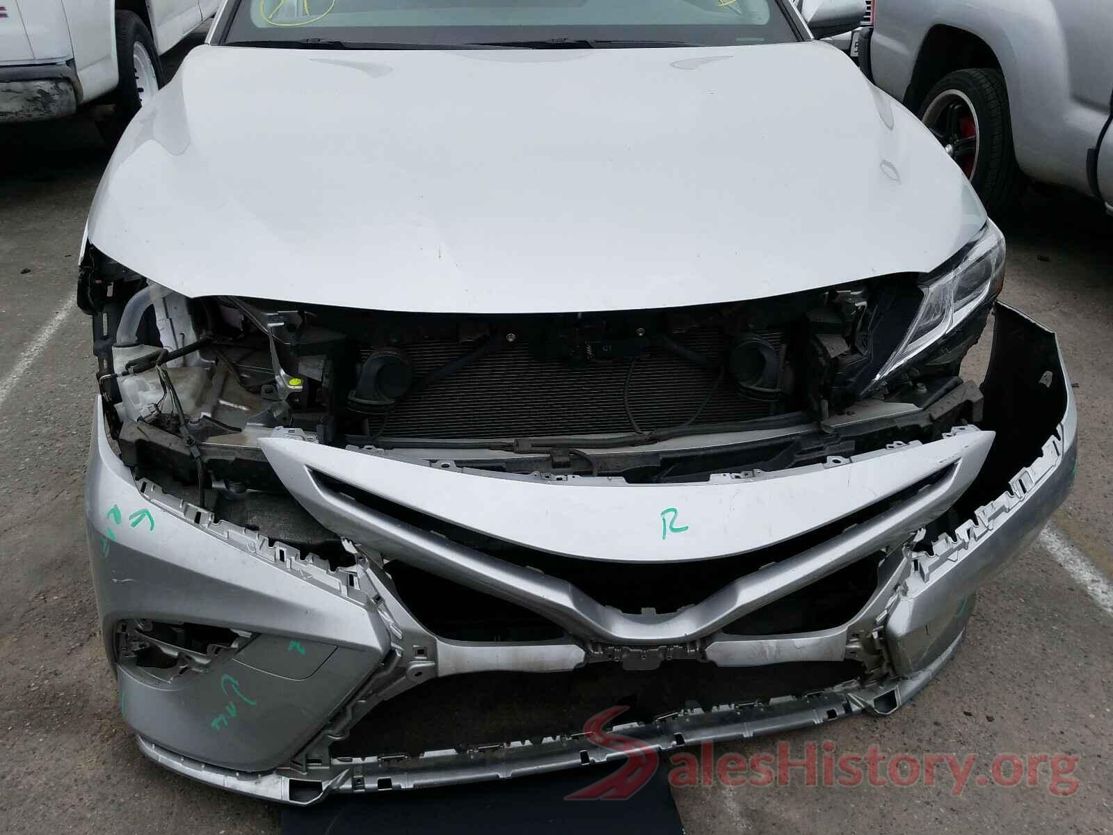 JTNB11HK6J3049815 2018 TOYOTA CAMRY