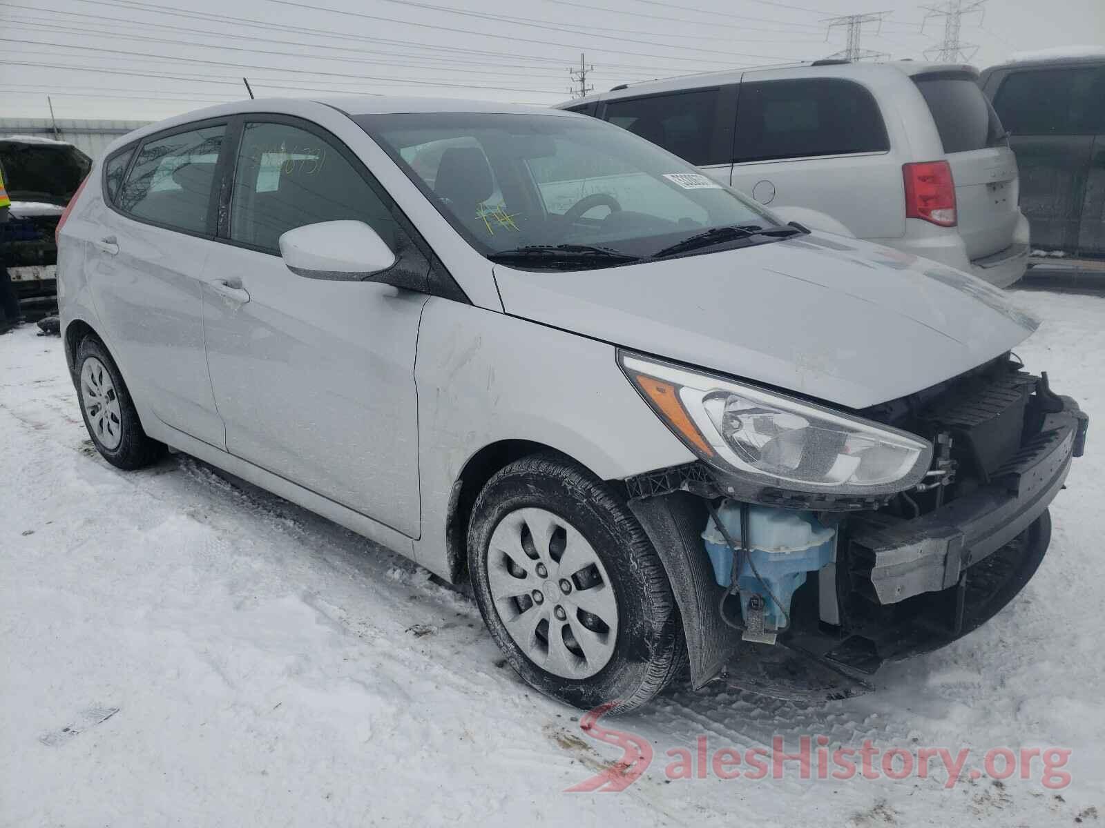 KMHCT5AE7HU305331 2017 HYUNDAI ACCENT