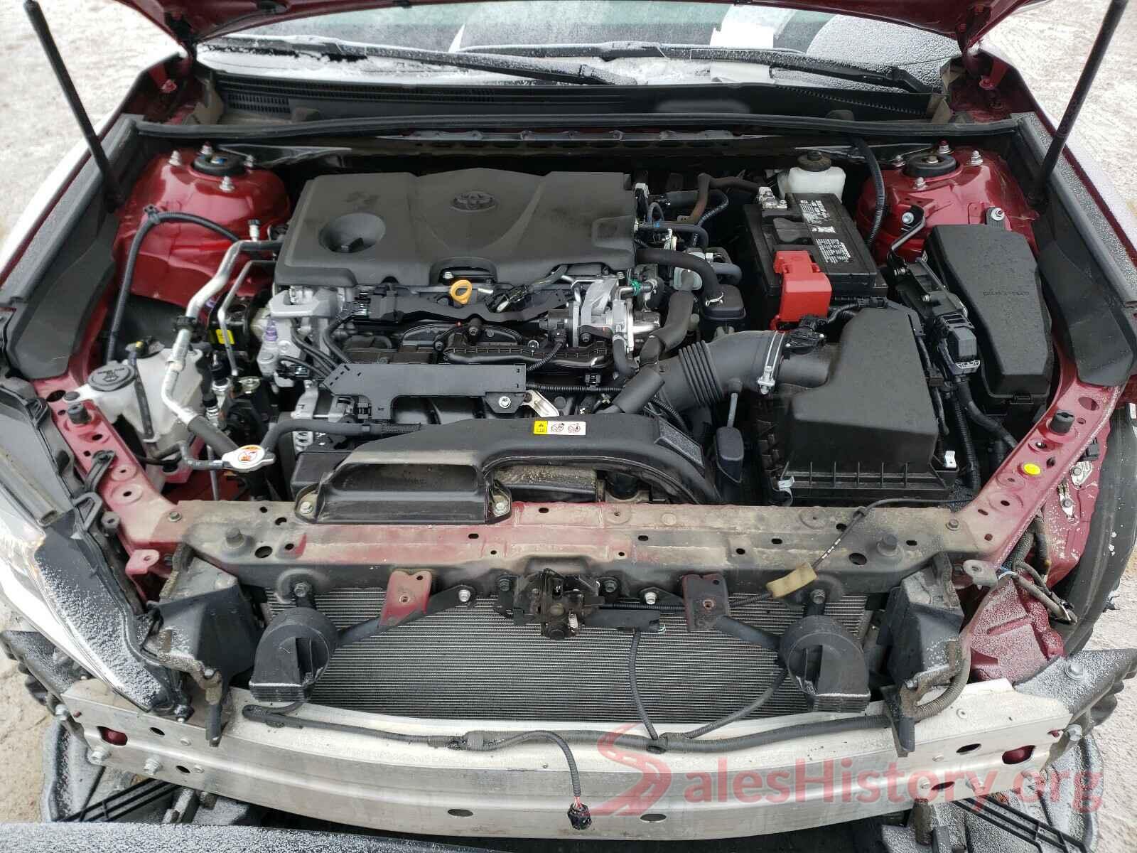 4T1B11HK7JU619363 2018 TOYOTA CAMRY