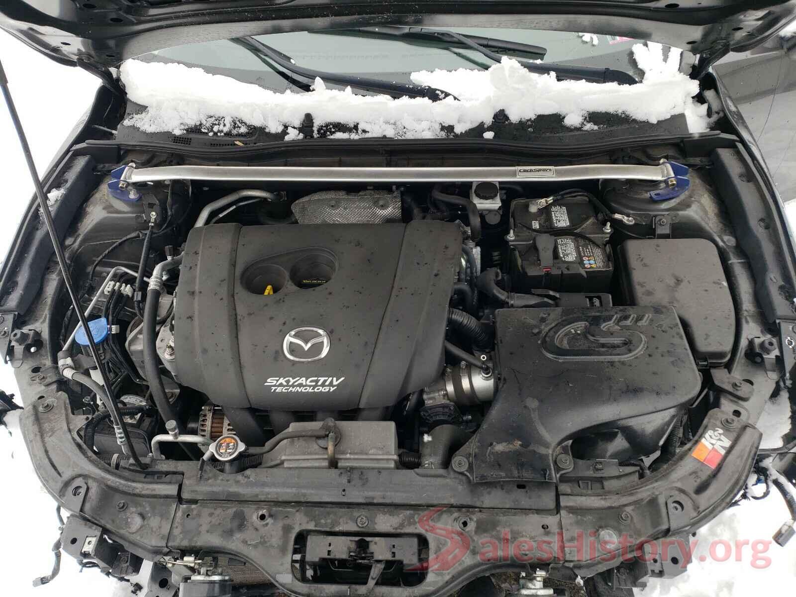 3MZBN1V33JM265896 2018 MAZDA 3