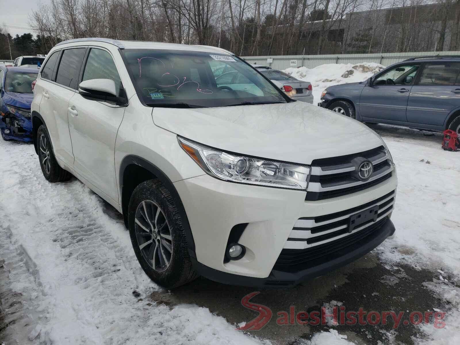 5TDJZRFH1JS836717 2018 TOYOTA HIGHLANDER