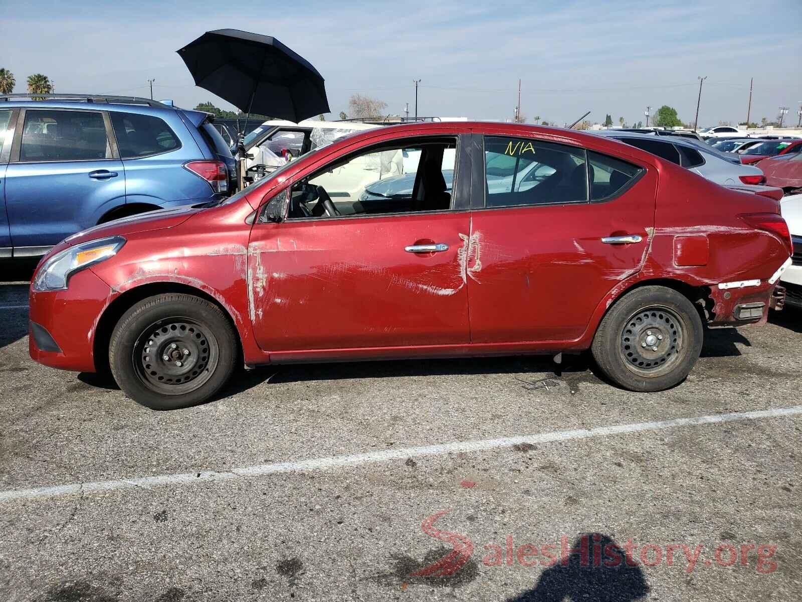 3N1CN7AP7JL870631 2018 NISSAN VERSA