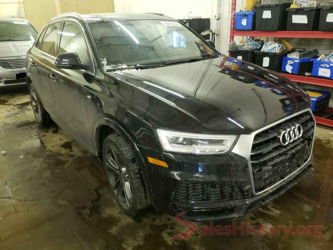 WA1JCCFS2JR030498 2018 AUDI Q3