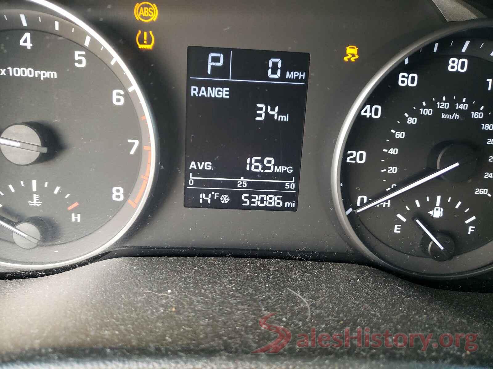 5NPD74LF7HH134605 2017 HYUNDAI ELANTRA