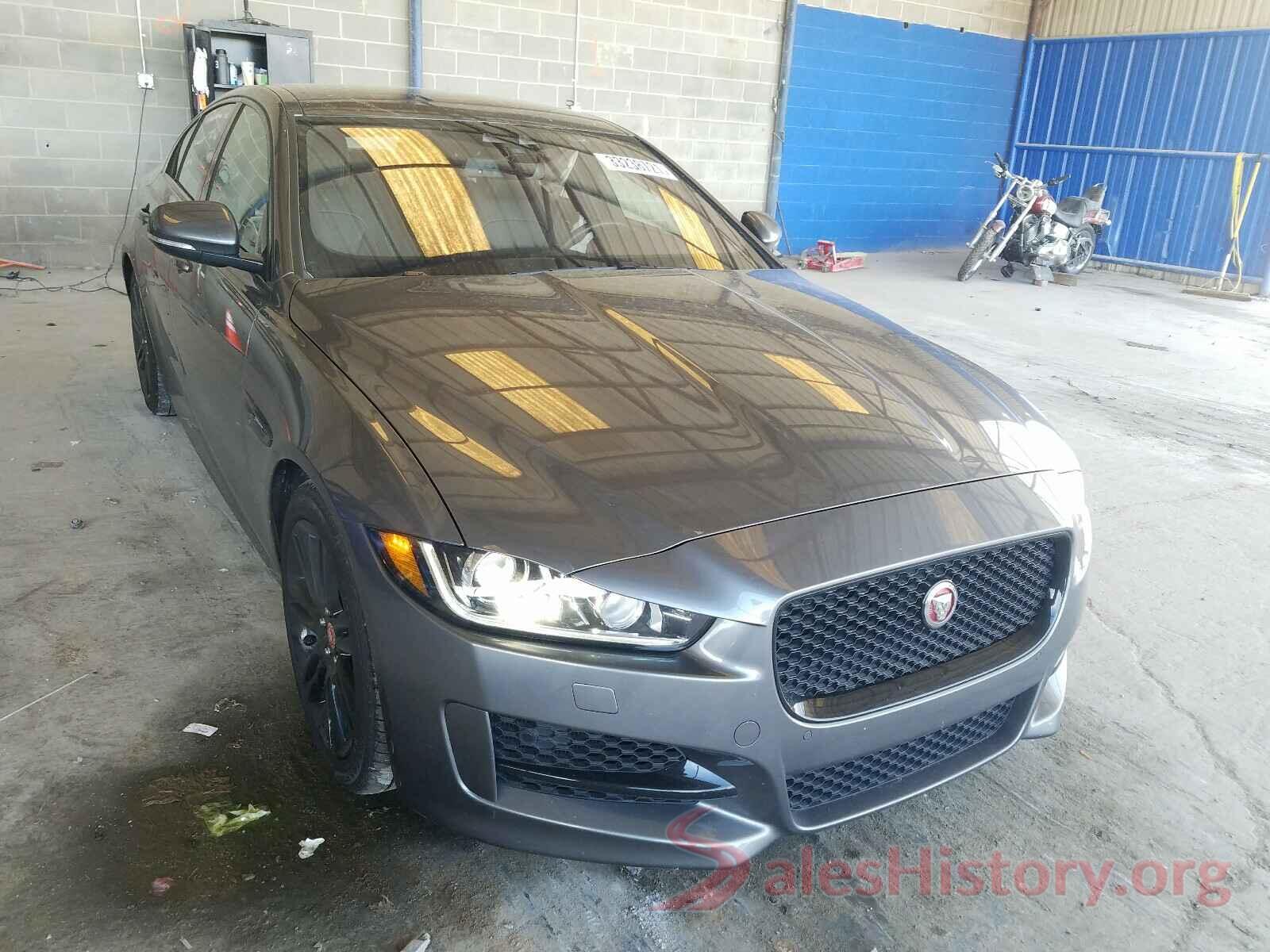 SAJAF4FX3JCP30081 2018 JAGUAR XE