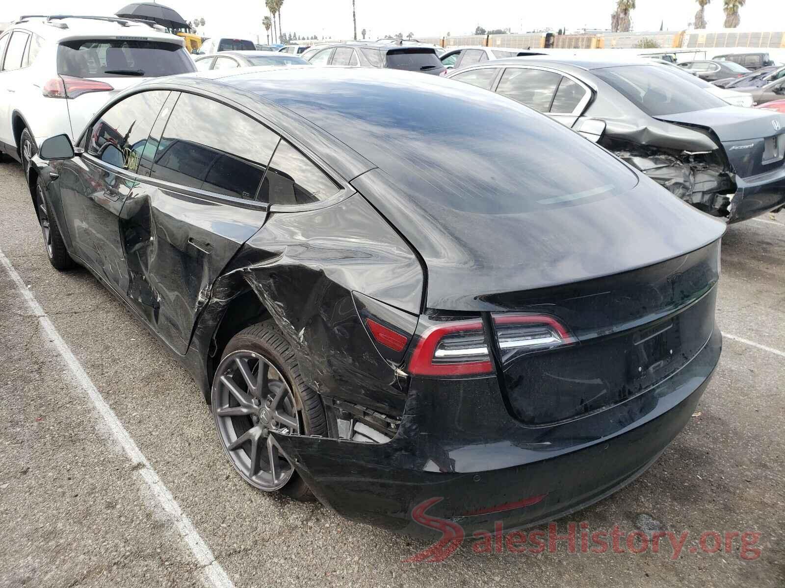 5YJ3E1EA7JF075898 2018 TESLA MODEL 3