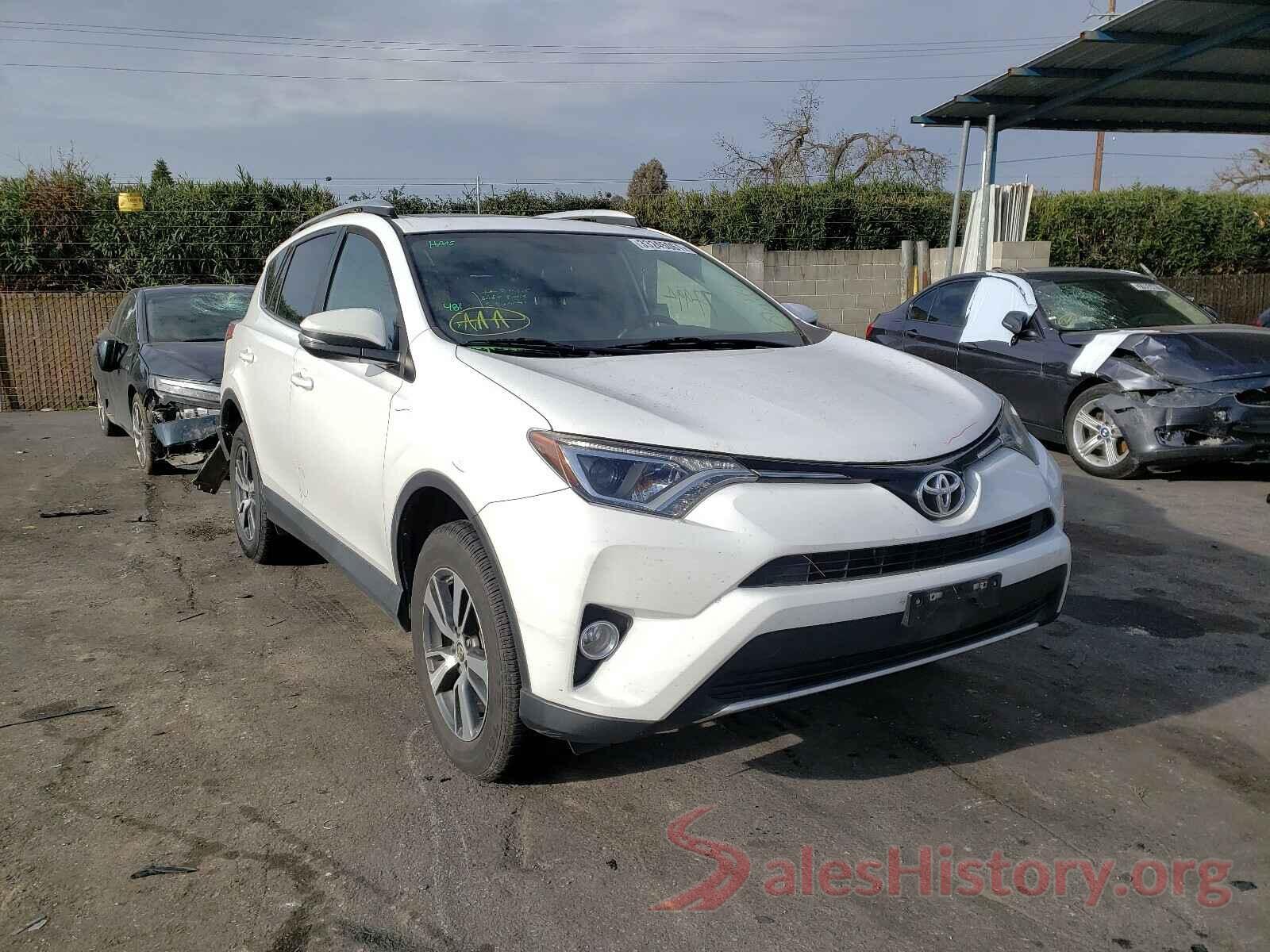 2T3RFREV5GW485319 2016 TOYOTA RAV4