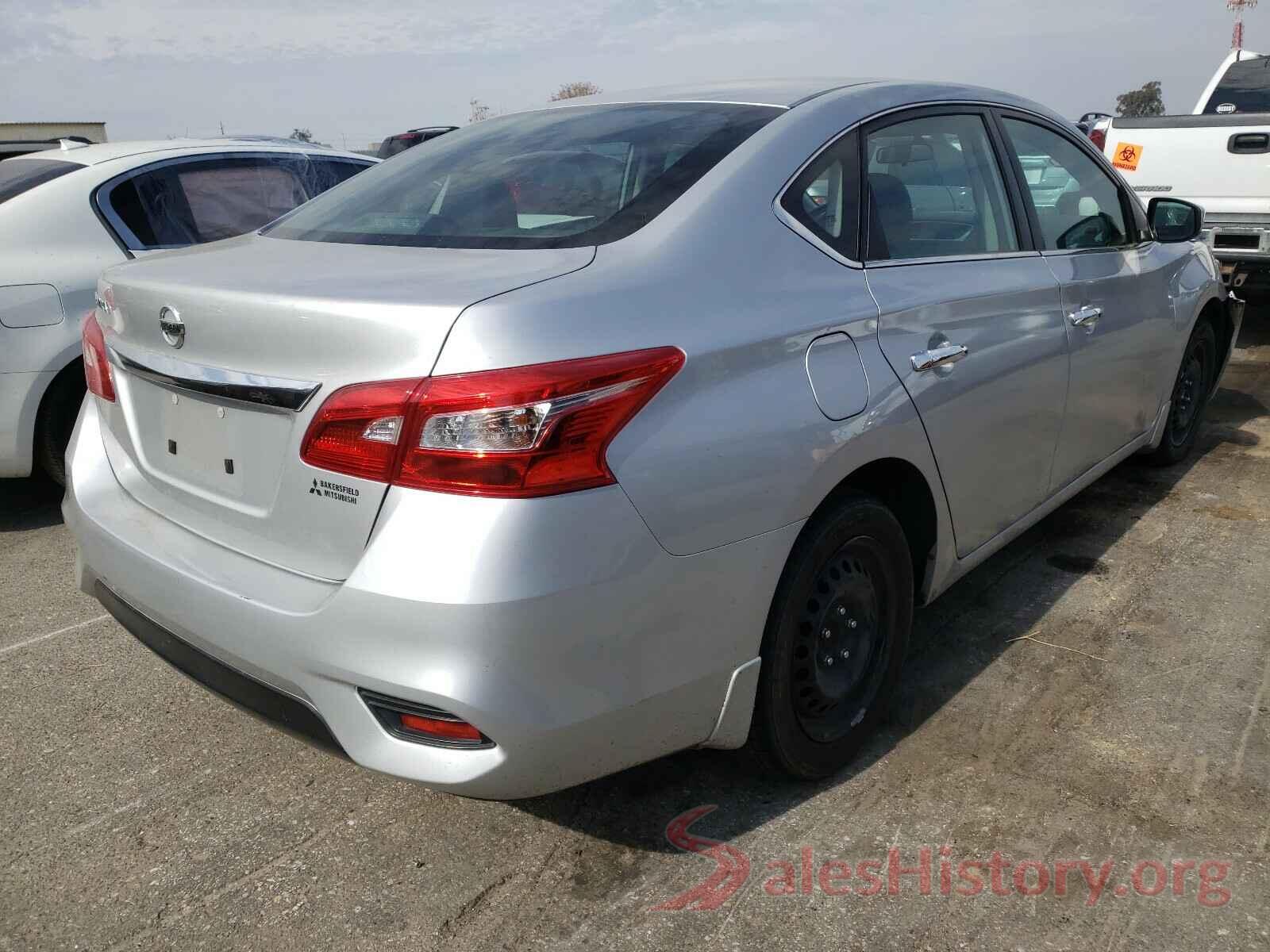 3N1AB7AP5JY340712 2018 NISSAN SENTRA