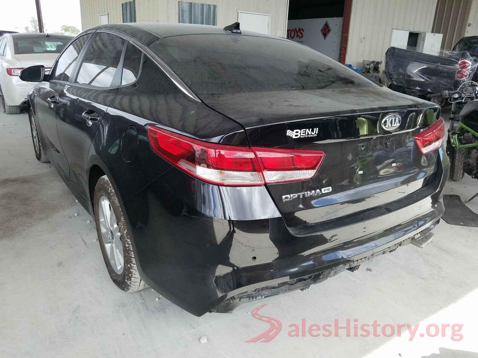 5XXGT4L3XJG235105 2018 KIA OPTIMA