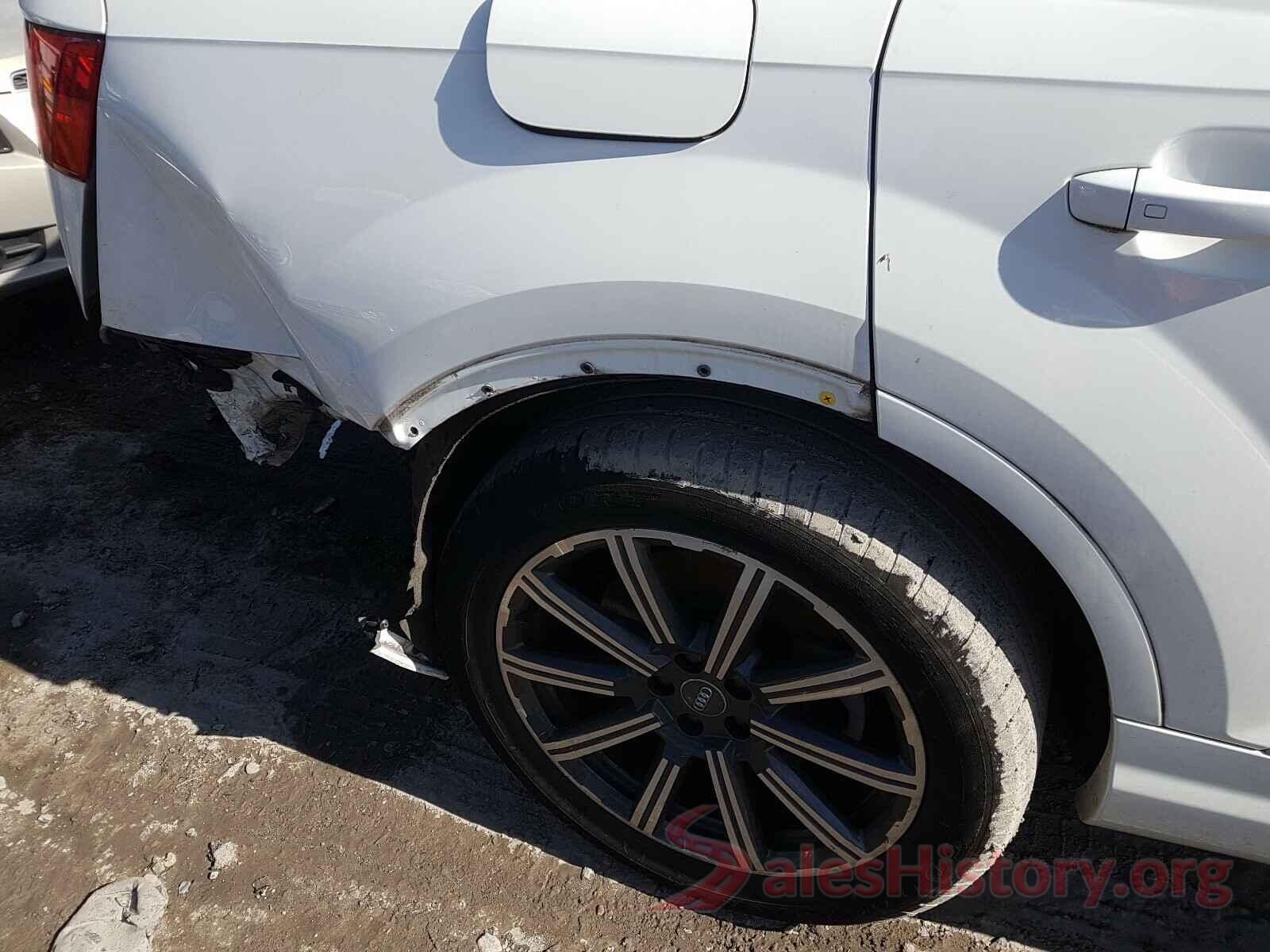 WA1LHAF73HD058943 2017 AUDI Q7