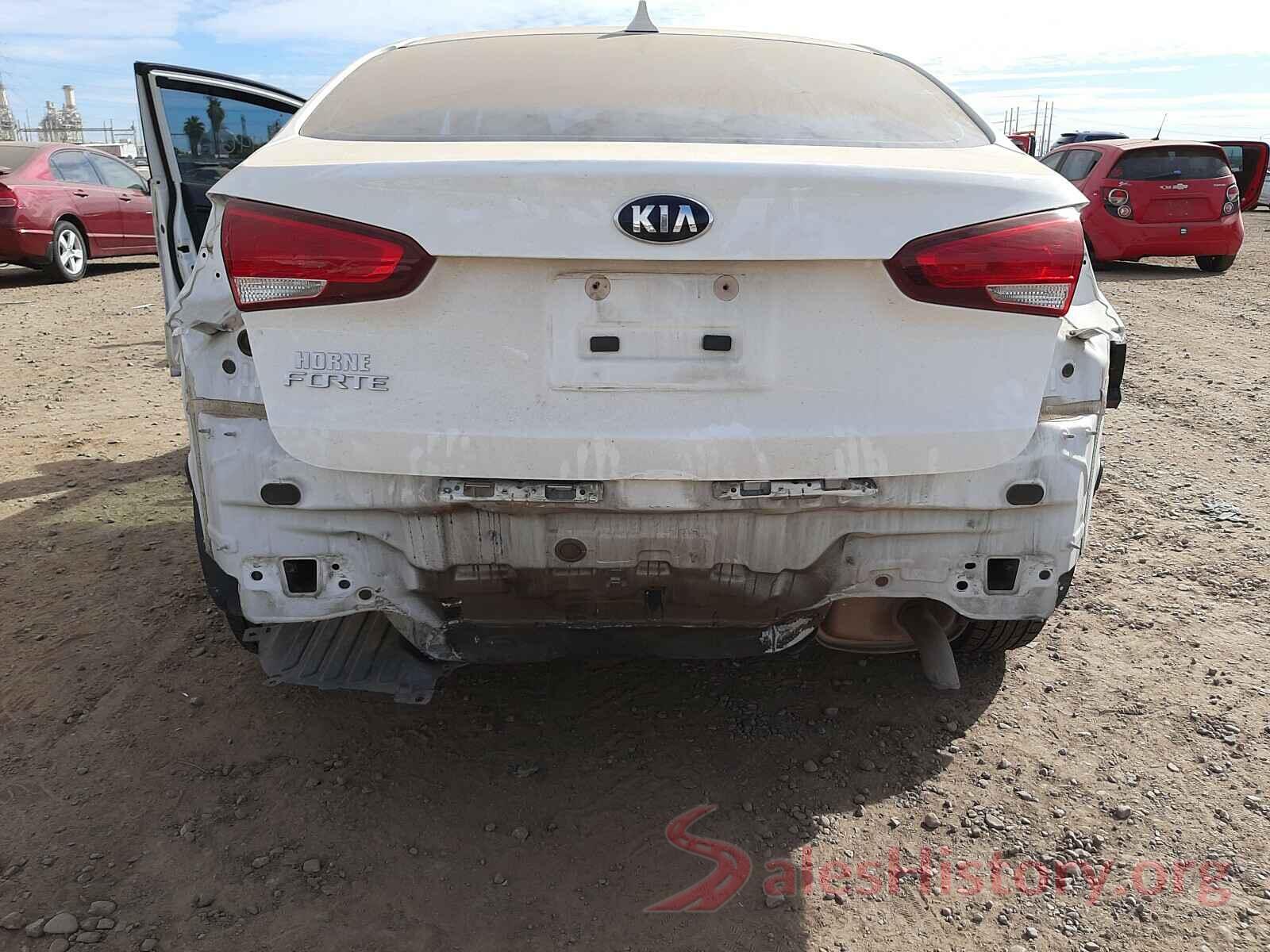 3KPFK4A73HE098550 2017 KIA FORTE