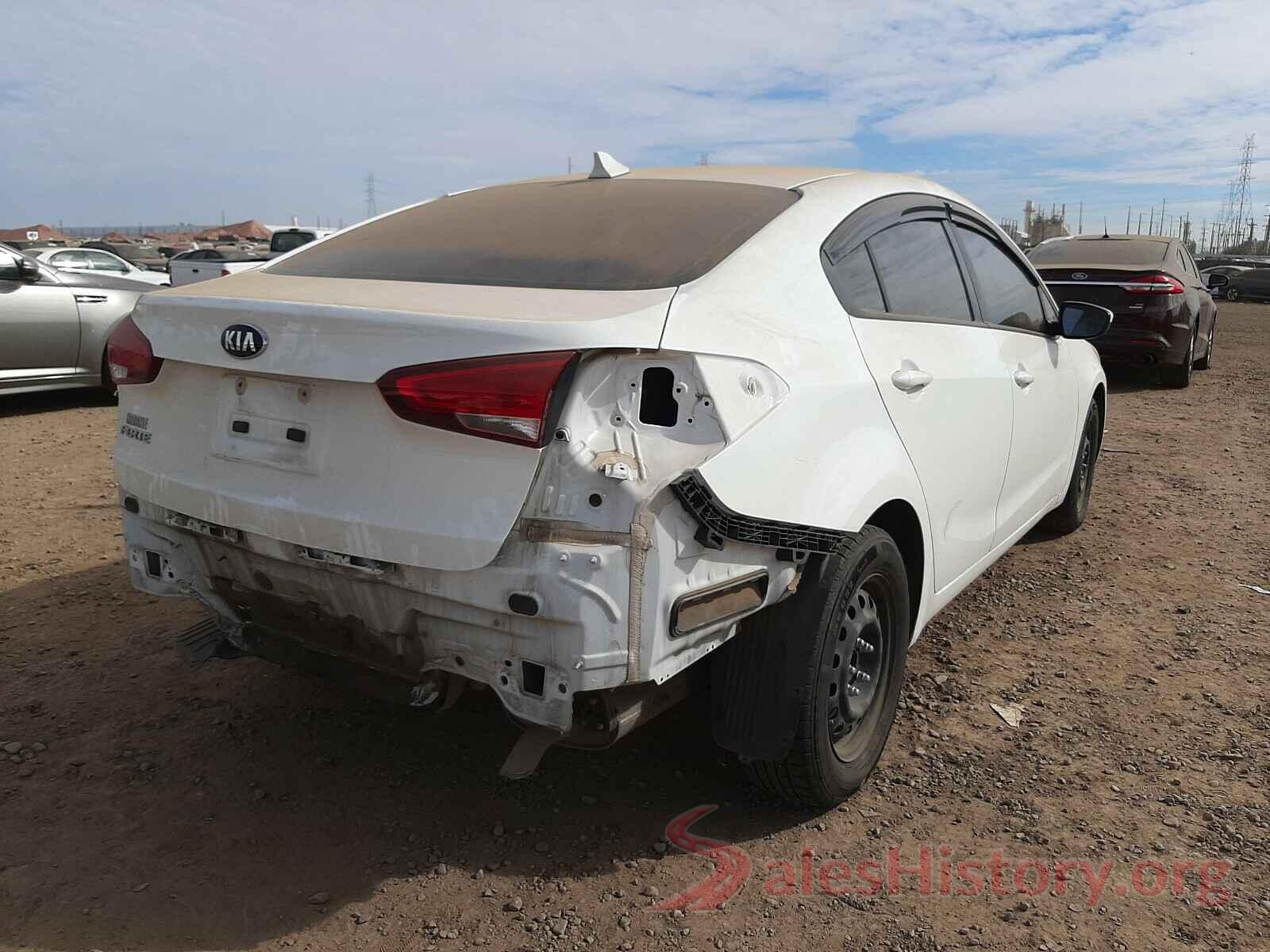 3KPFK4A73HE098550 2017 KIA FORTE