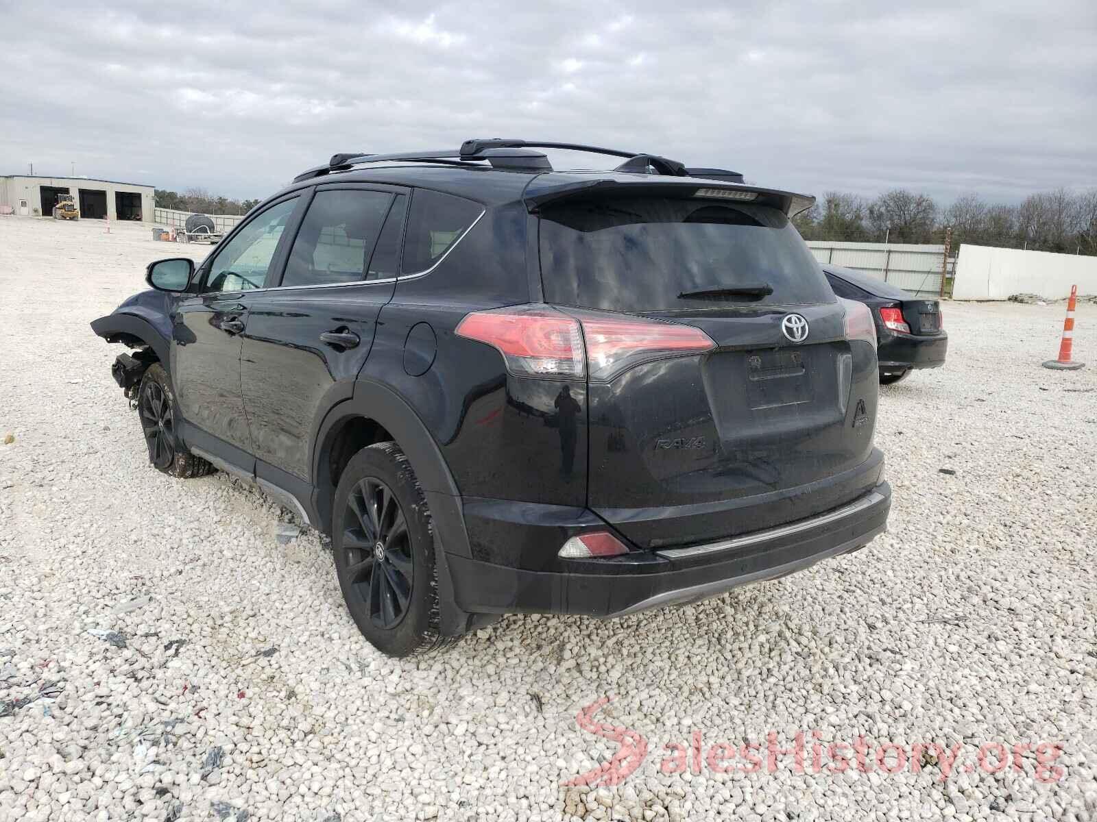 2T3RFREV3JW745482 2018 TOYOTA RAV4