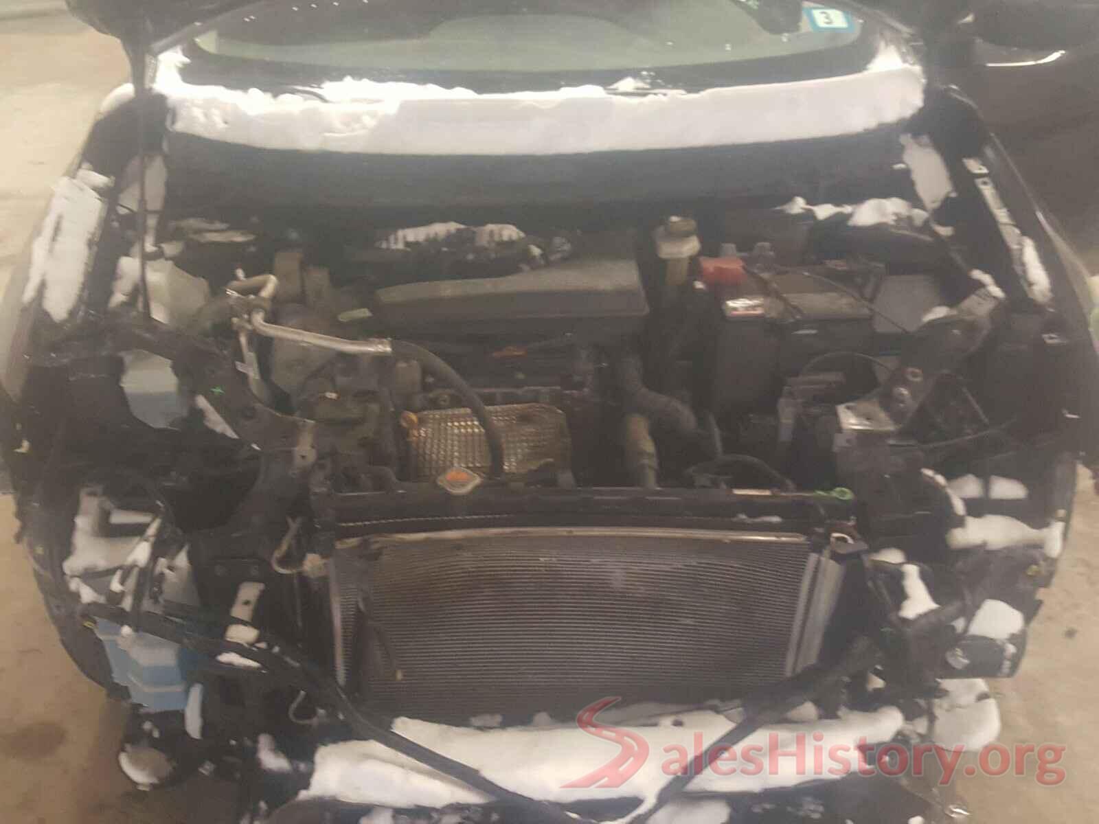 KNMAT2MV4HP533596 2017 NISSAN ROGUE