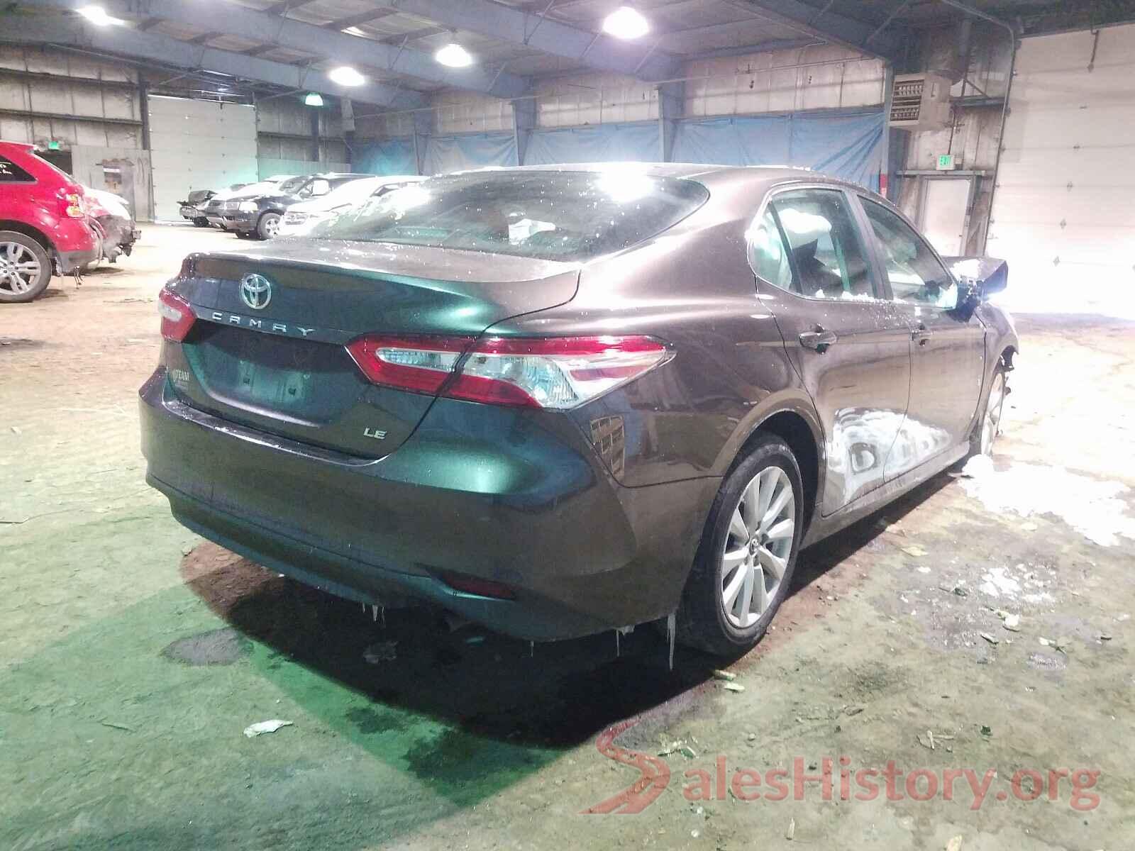 4T1B11HK8JU106817 2018 TOYOTA CAMRY