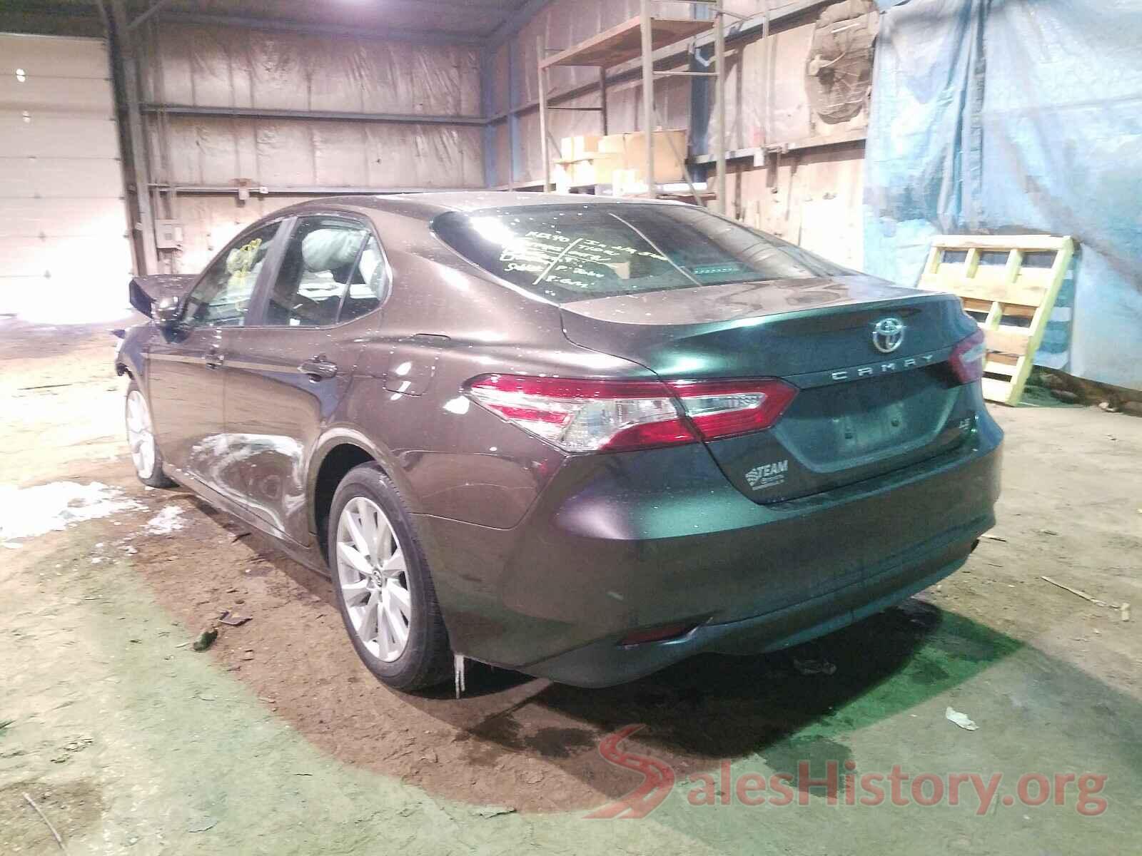 4T1B11HK8JU106817 2018 TOYOTA CAMRY