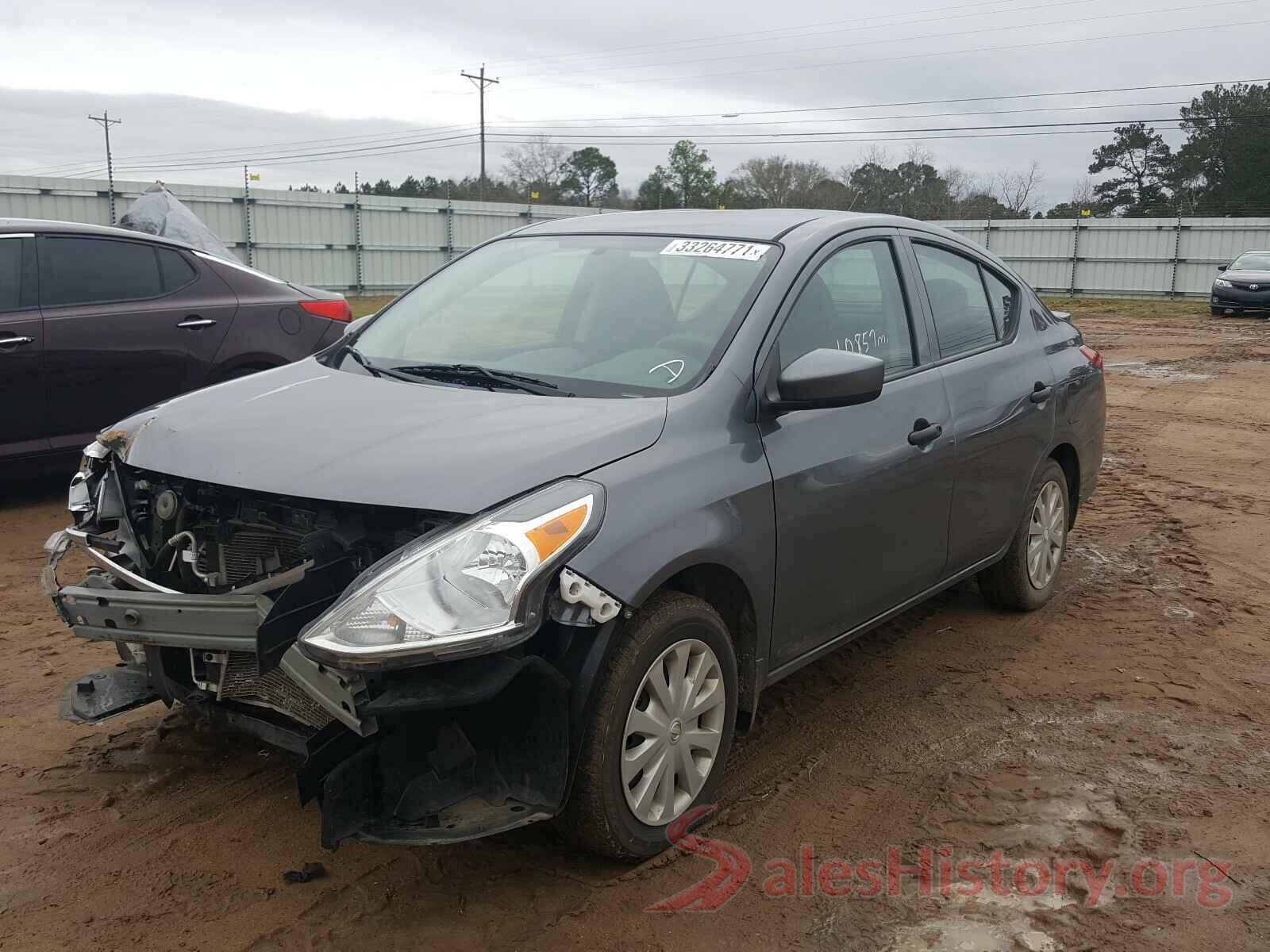 3N1CN7AP9JL853815 2018 NISSAN VERSA