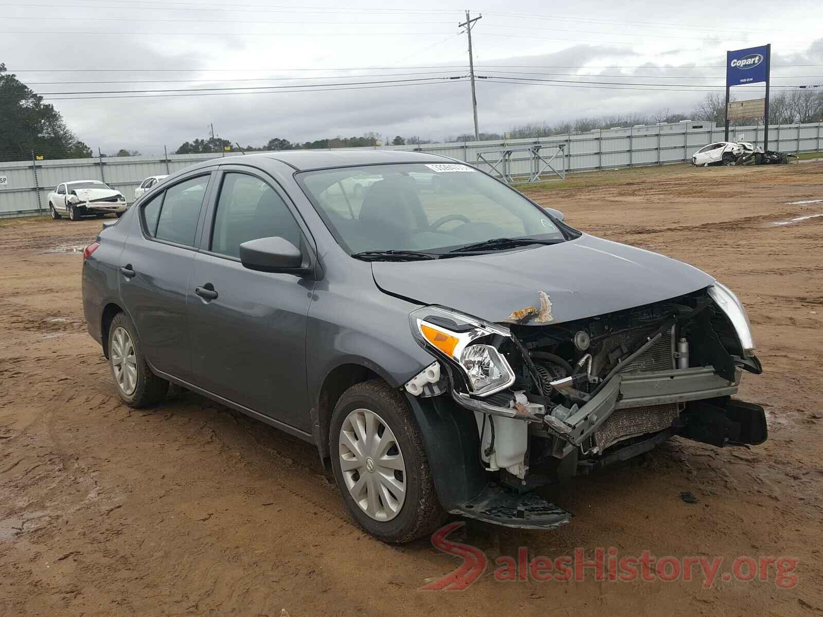 3N1CN7AP9JL853815 2018 NISSAN VERSA