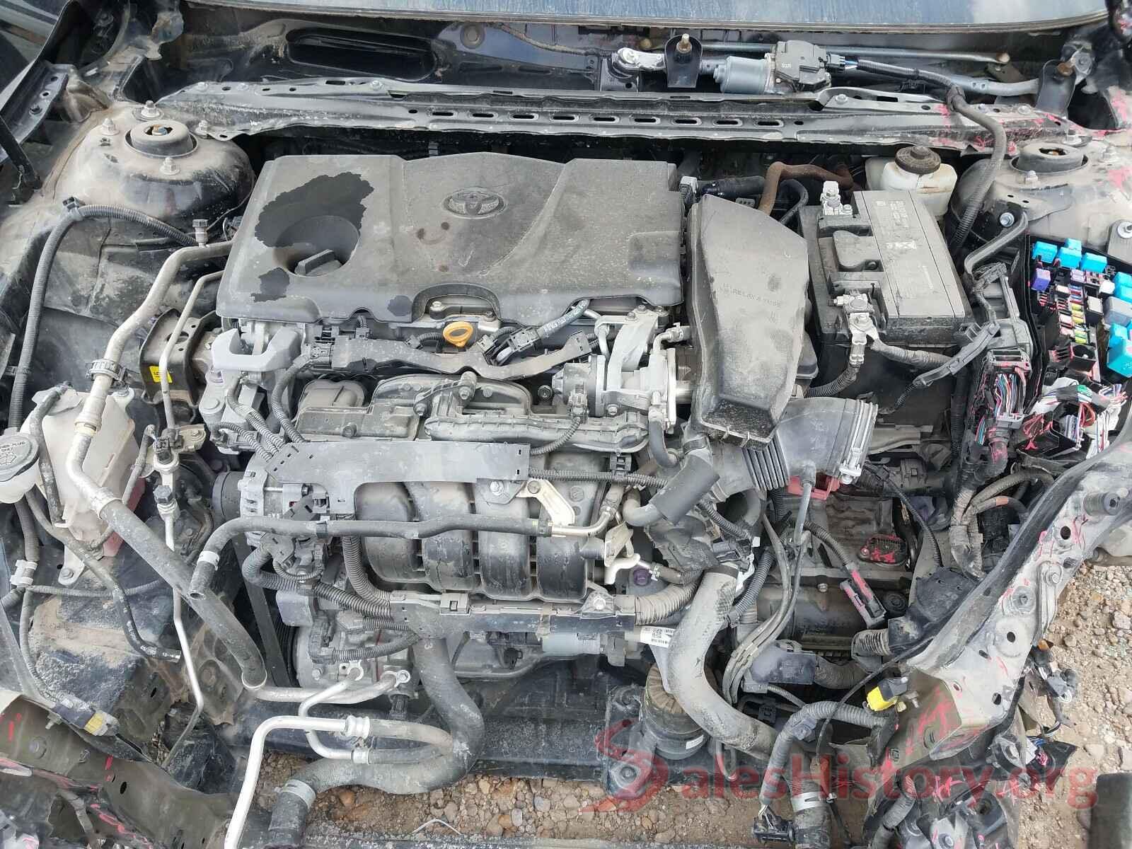 4T1B11HK7JU665954 2018 TOYOTA CAMRY