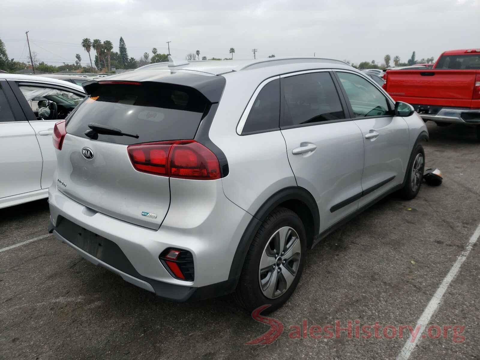 KNDCB3LC8L5397012 2020 KIA NIRO