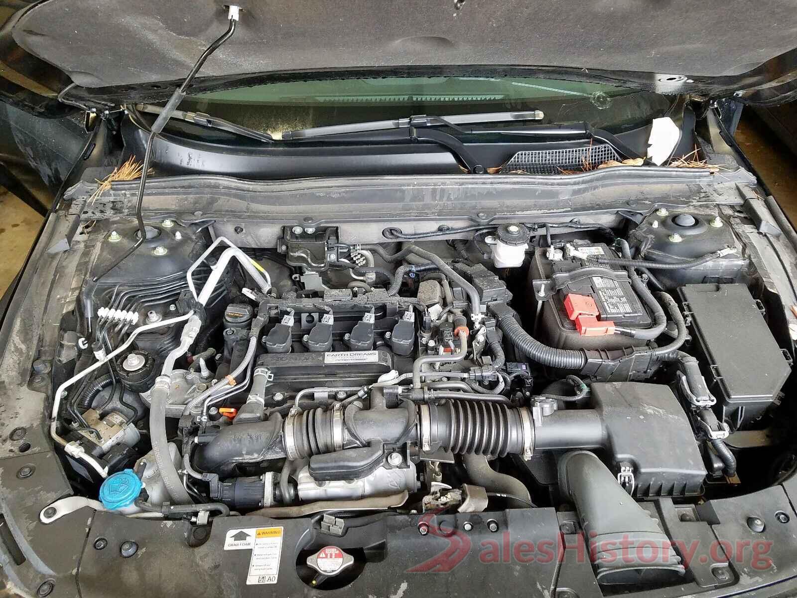 1HGCV1F3XJA000980 2018 HONDA ACCORD