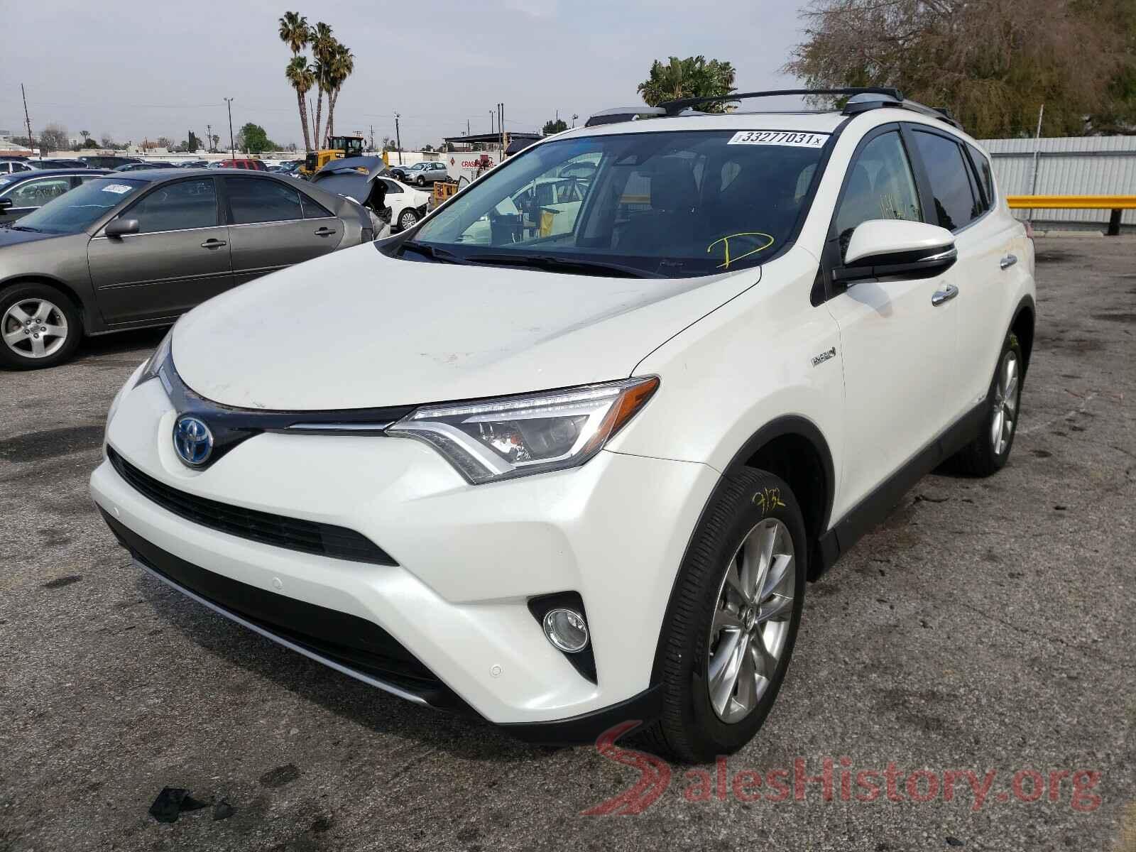 JTMDJREV7JD167666 2018 TOYOTA RAV4