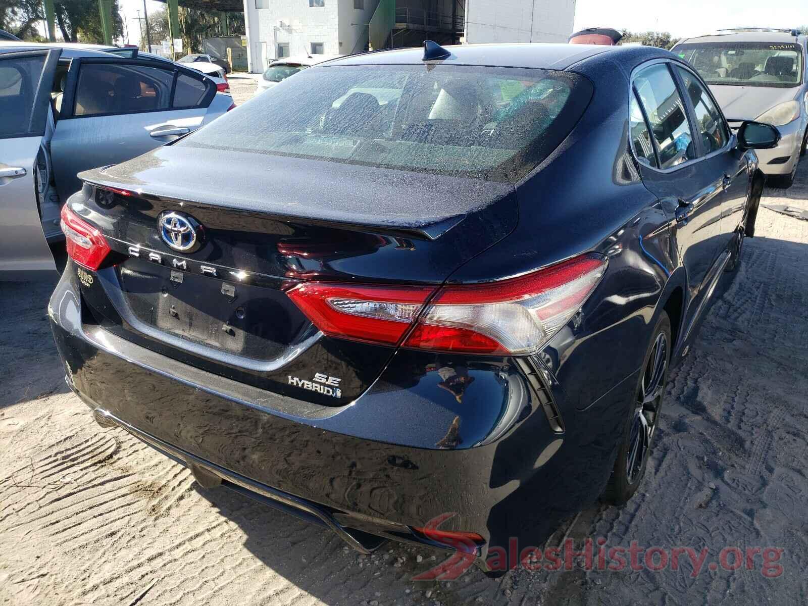 4T1B21HKXJU509713 2018 TOYOTA CAMRY