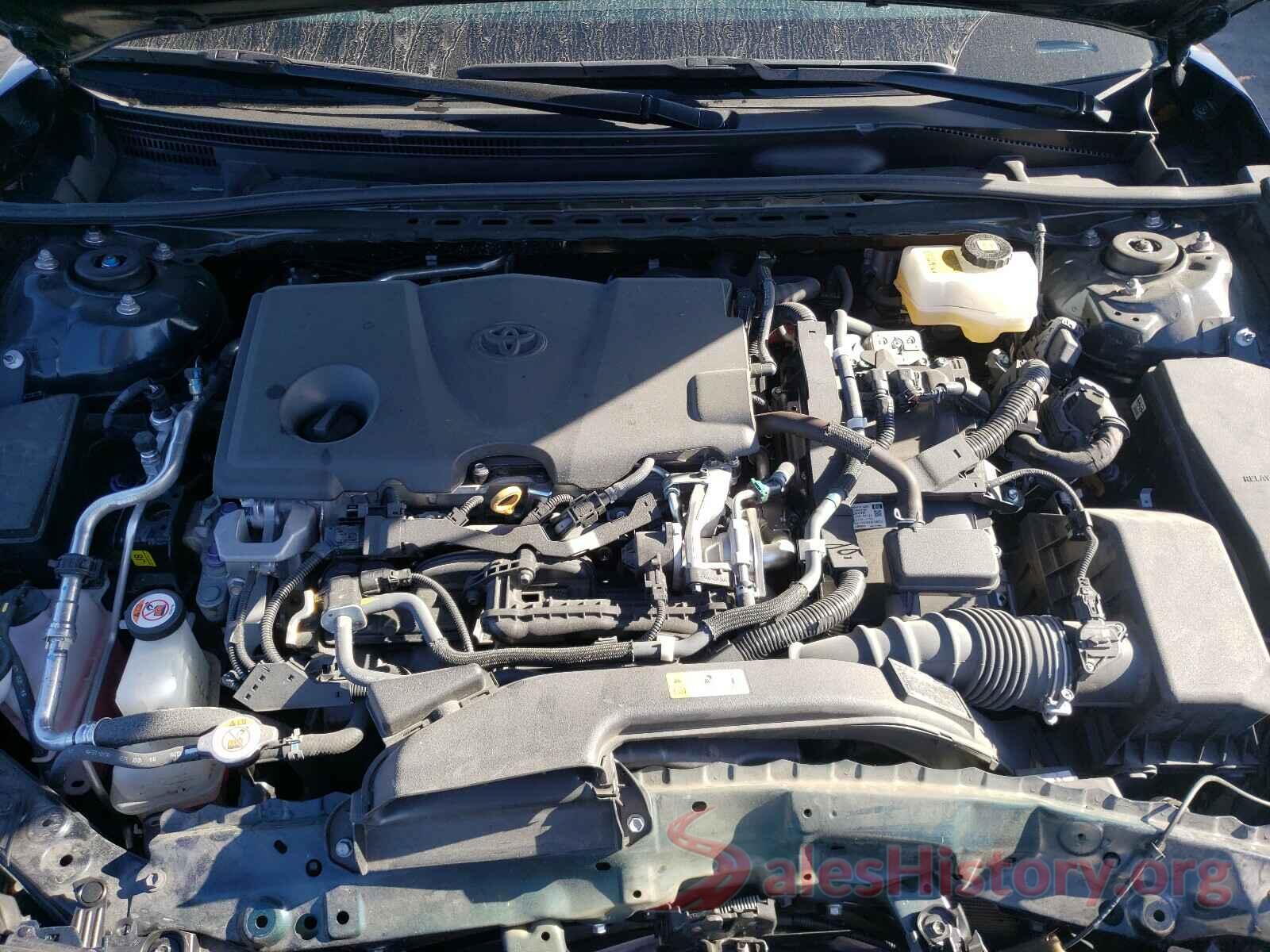 4T1B21HKXJU509713 2018 TOYOTA CAMRY