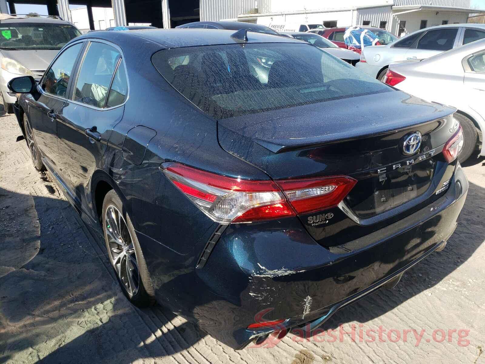 4T1B21HKXJU509713 2018 TOYOTA CAMRY